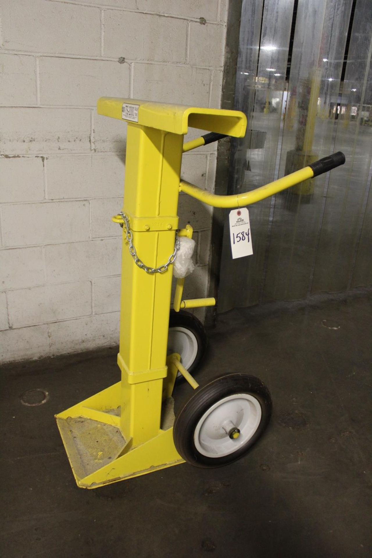 Rite Hite TS-2000 Trailer Stand - Subject to Bulk Bid Lot 15 | Rig Fee: Hand Carry or Contact Rigger