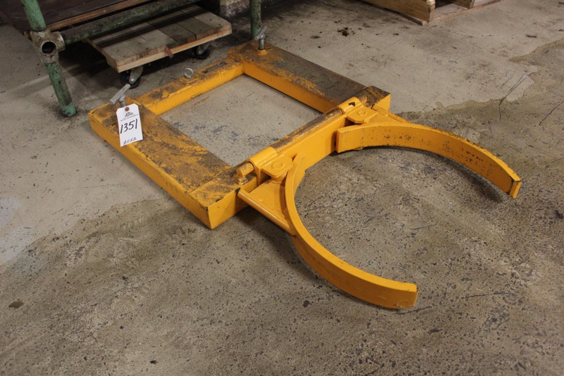 Fork Lift Drum Lifter | Rig Fee: $50