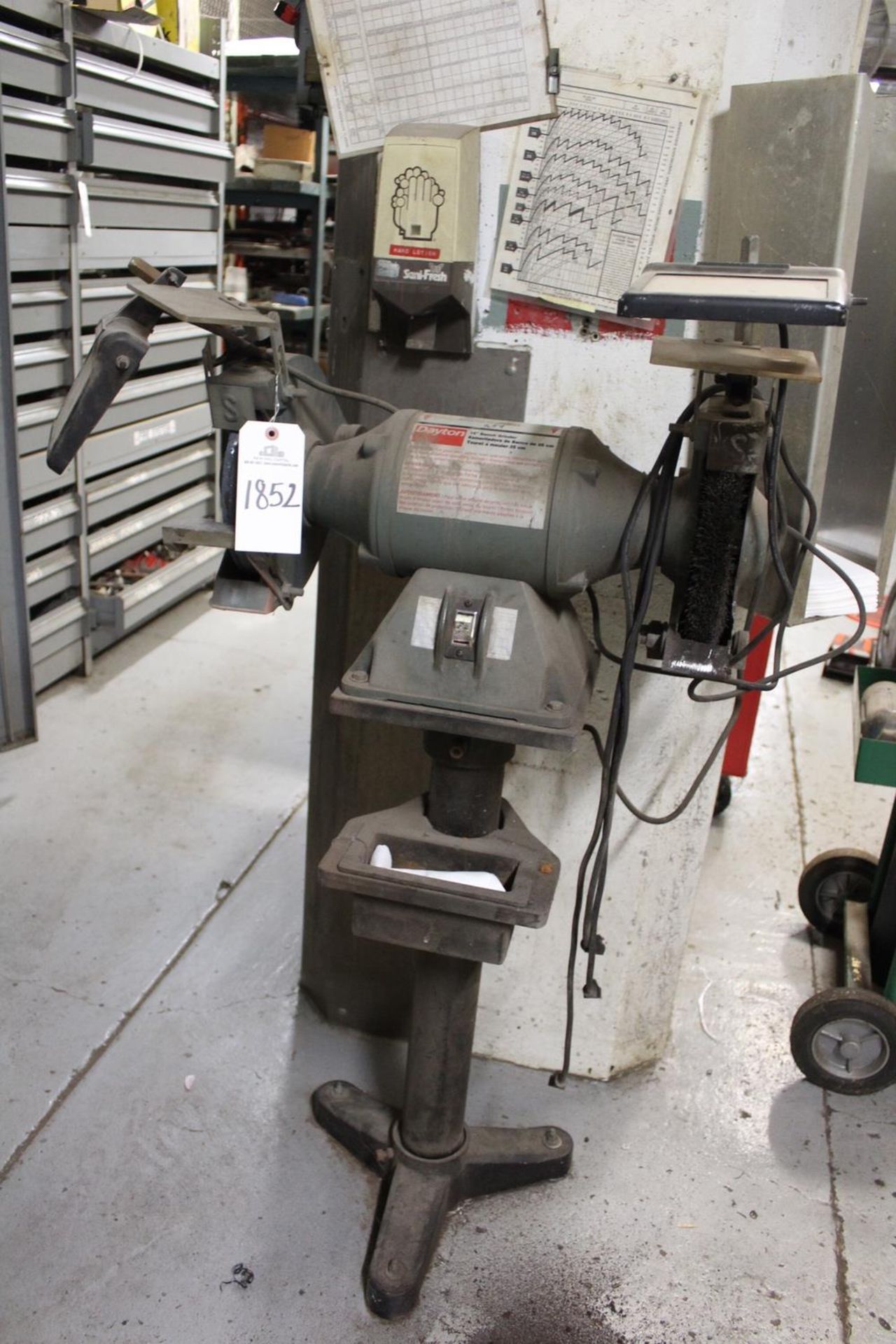 Dayton Dual End Bench Grinder | Rig Fee: $75