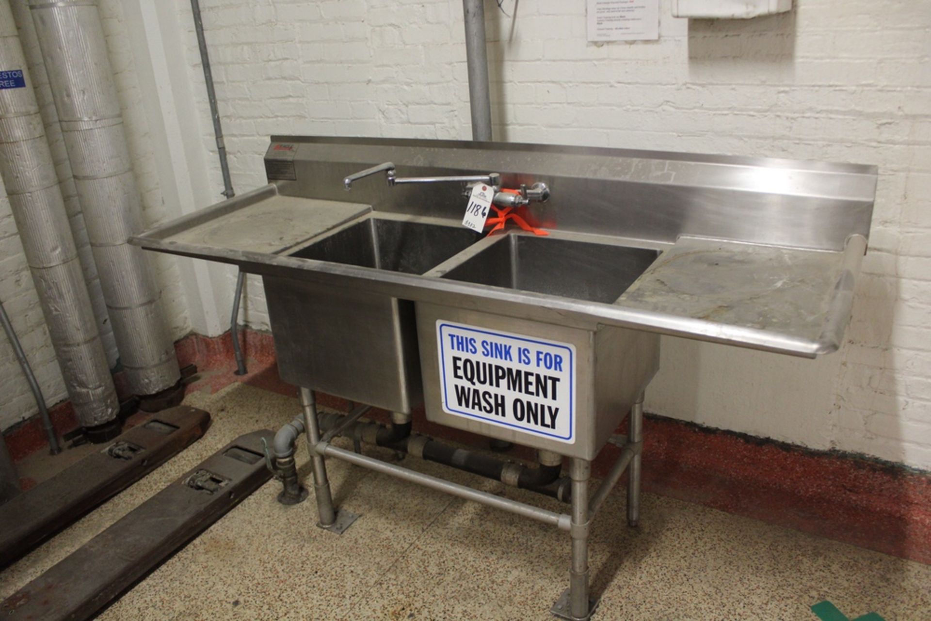 Stainless Steel Sink | Rig Fee: $100