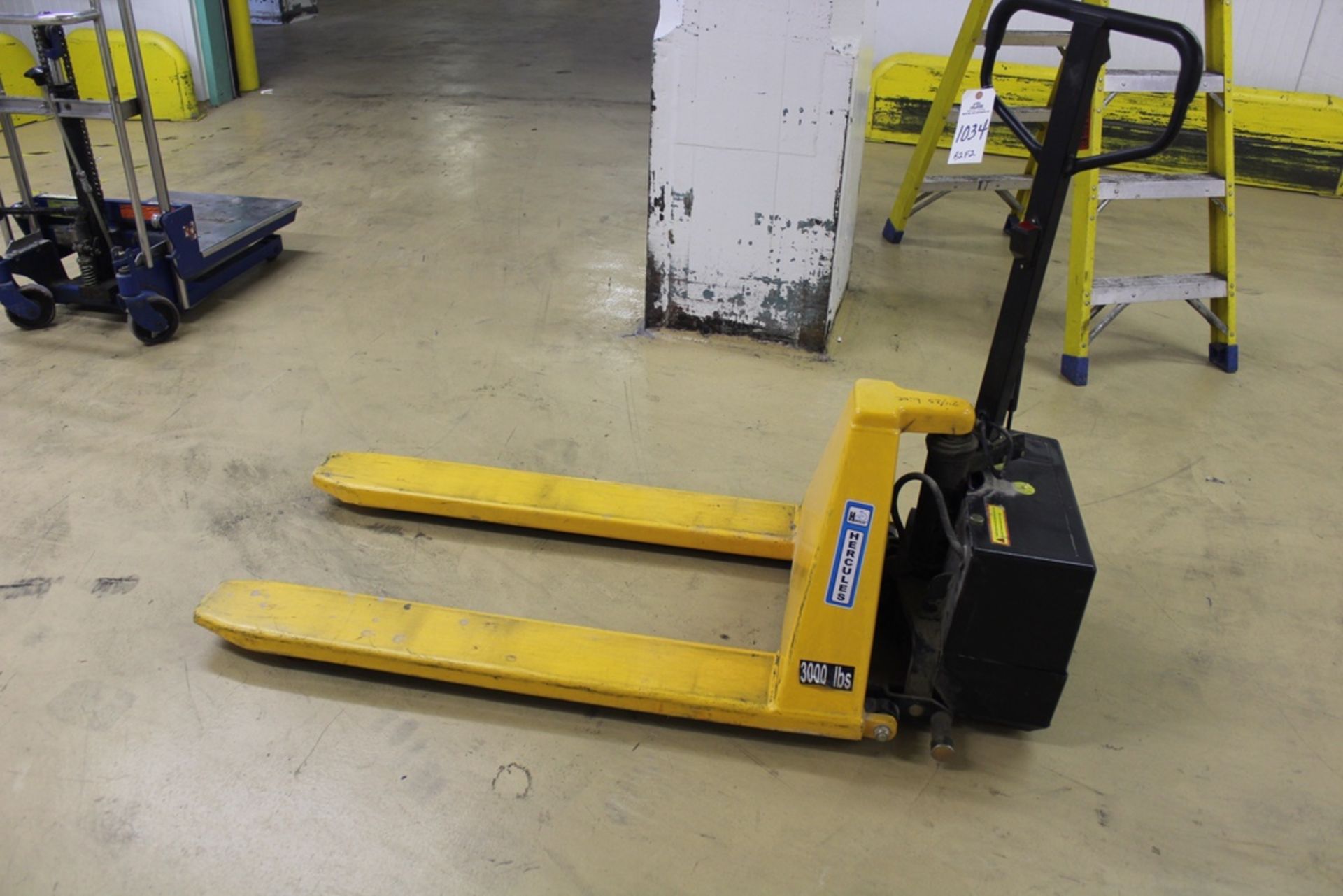 Hercules 3,000 lb. Electric Pallet Jack | Rig Fee: No Charge