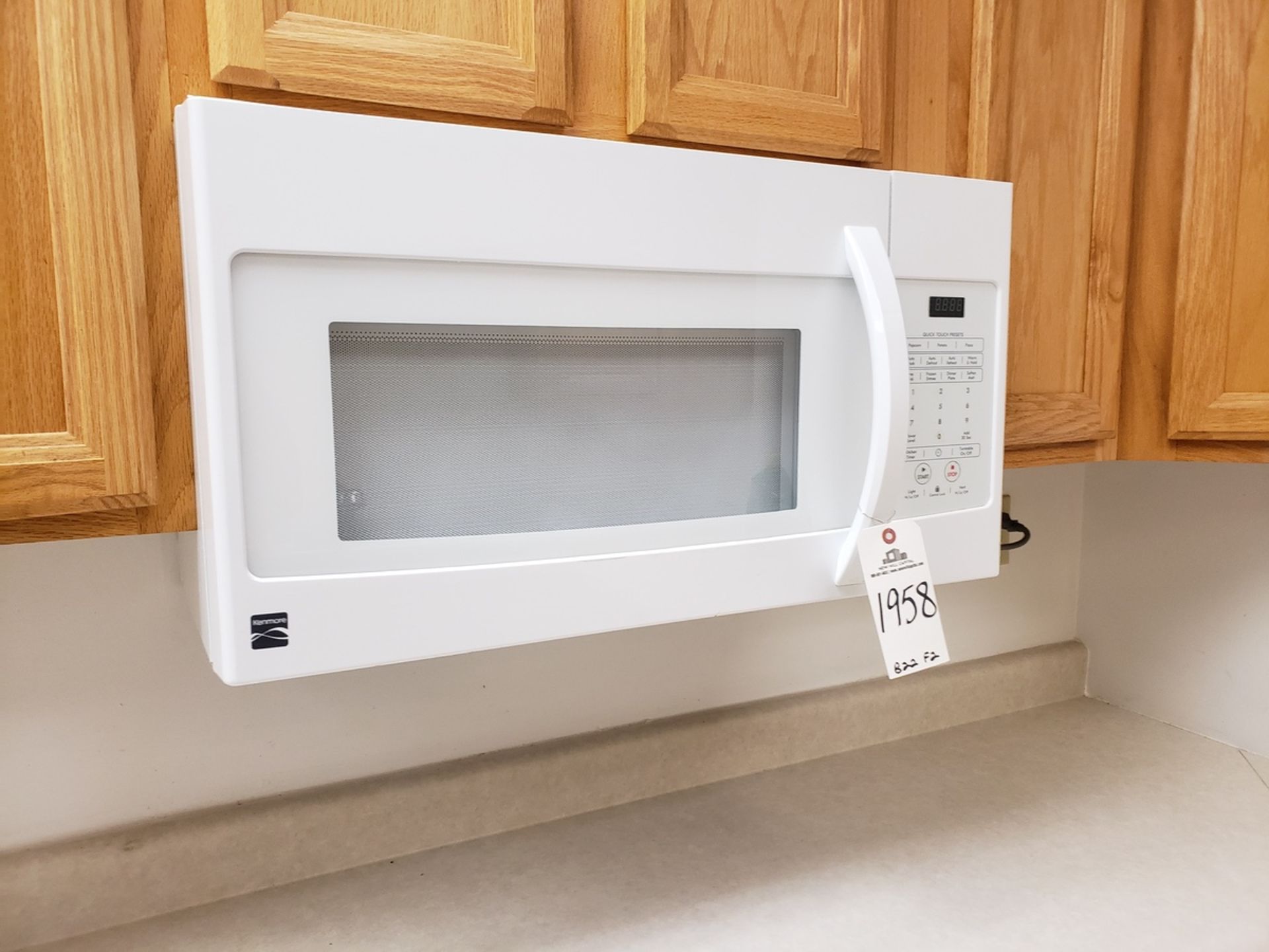 Kenmore Microwave | Rig Fee: No Charge