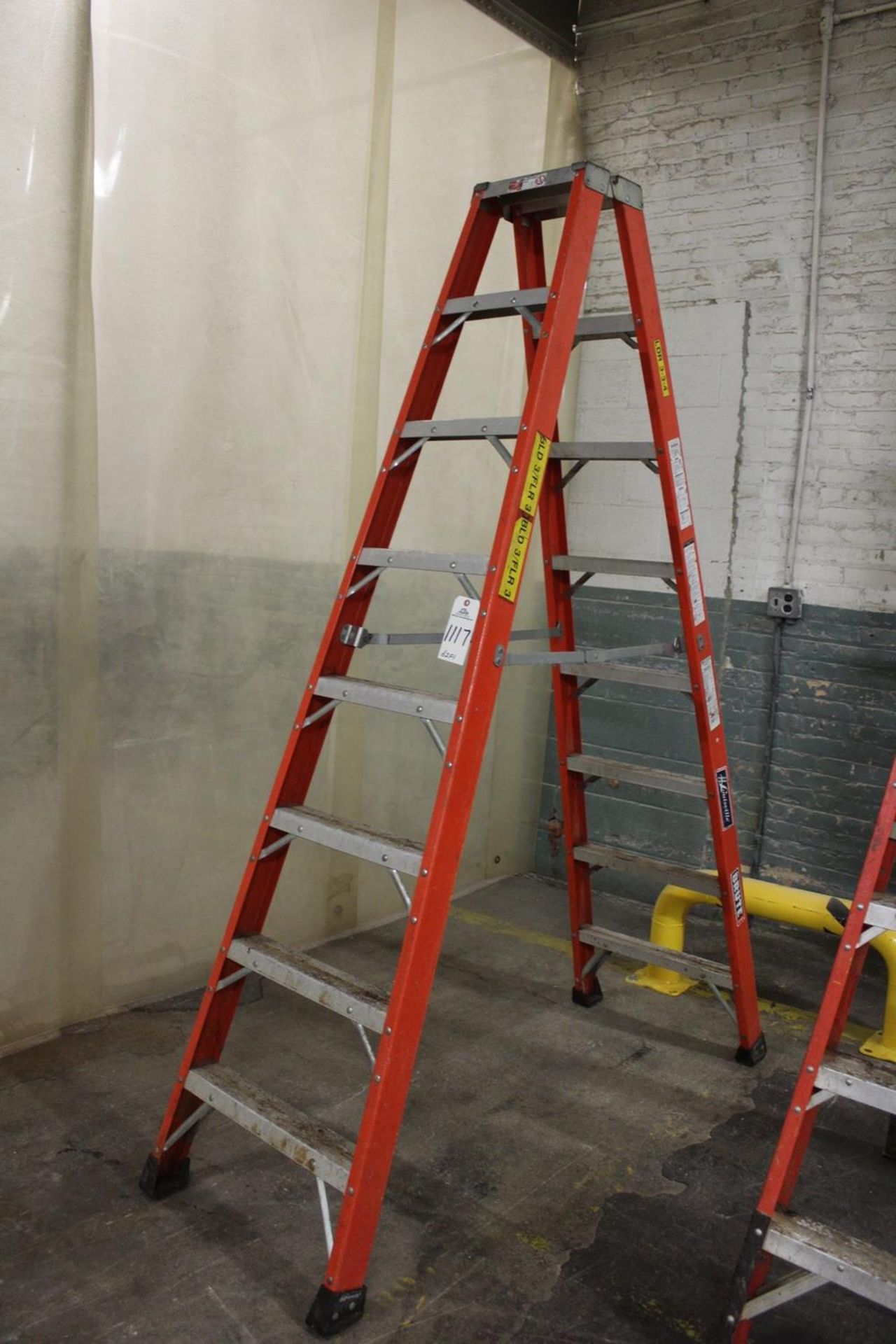 8' Fiberglass Step Ladder | Rig Fee: Hand Carry or Contact Rigger