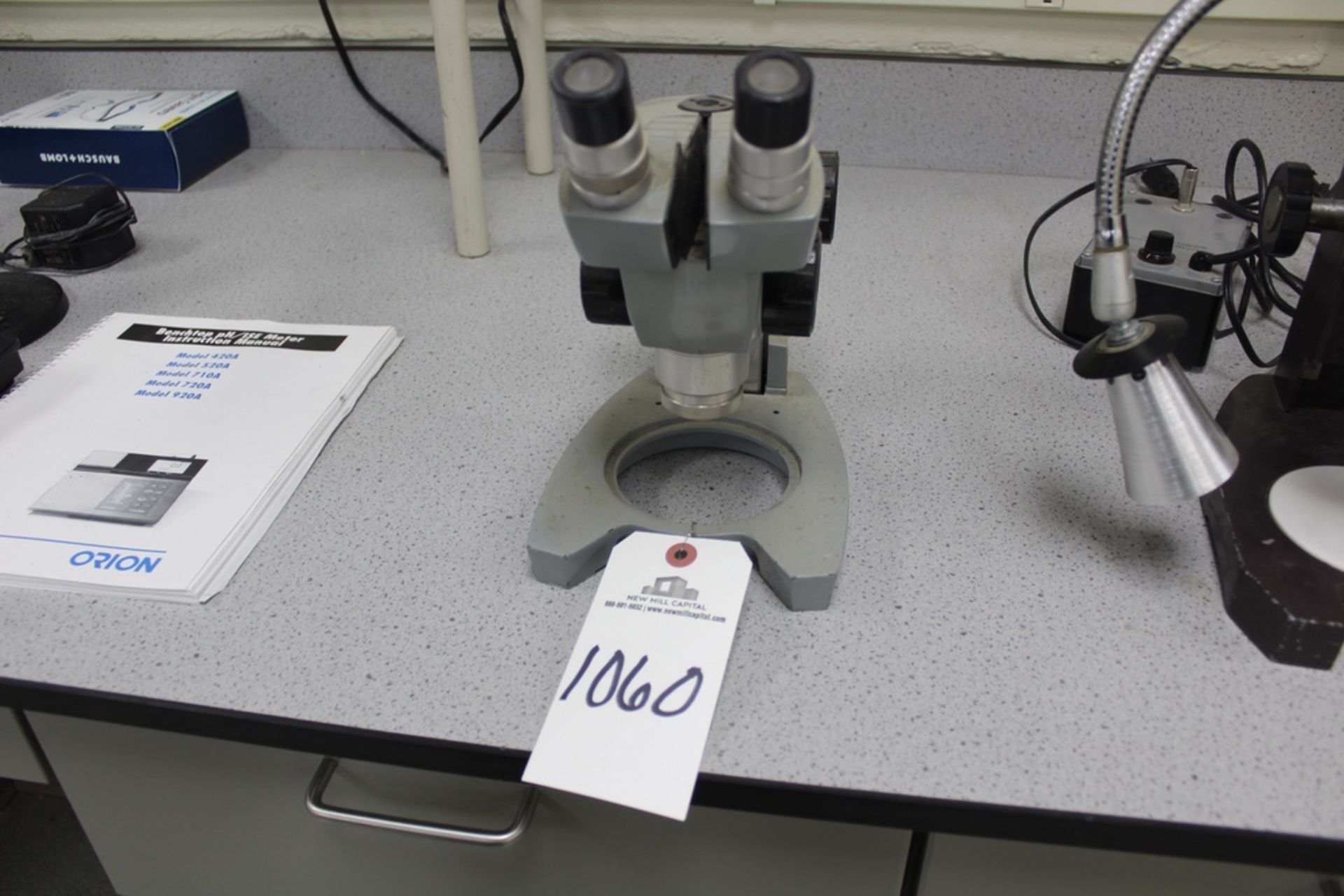 AO Spencer Microscope | Rig Fee: Hand Carry or Contact Rigger