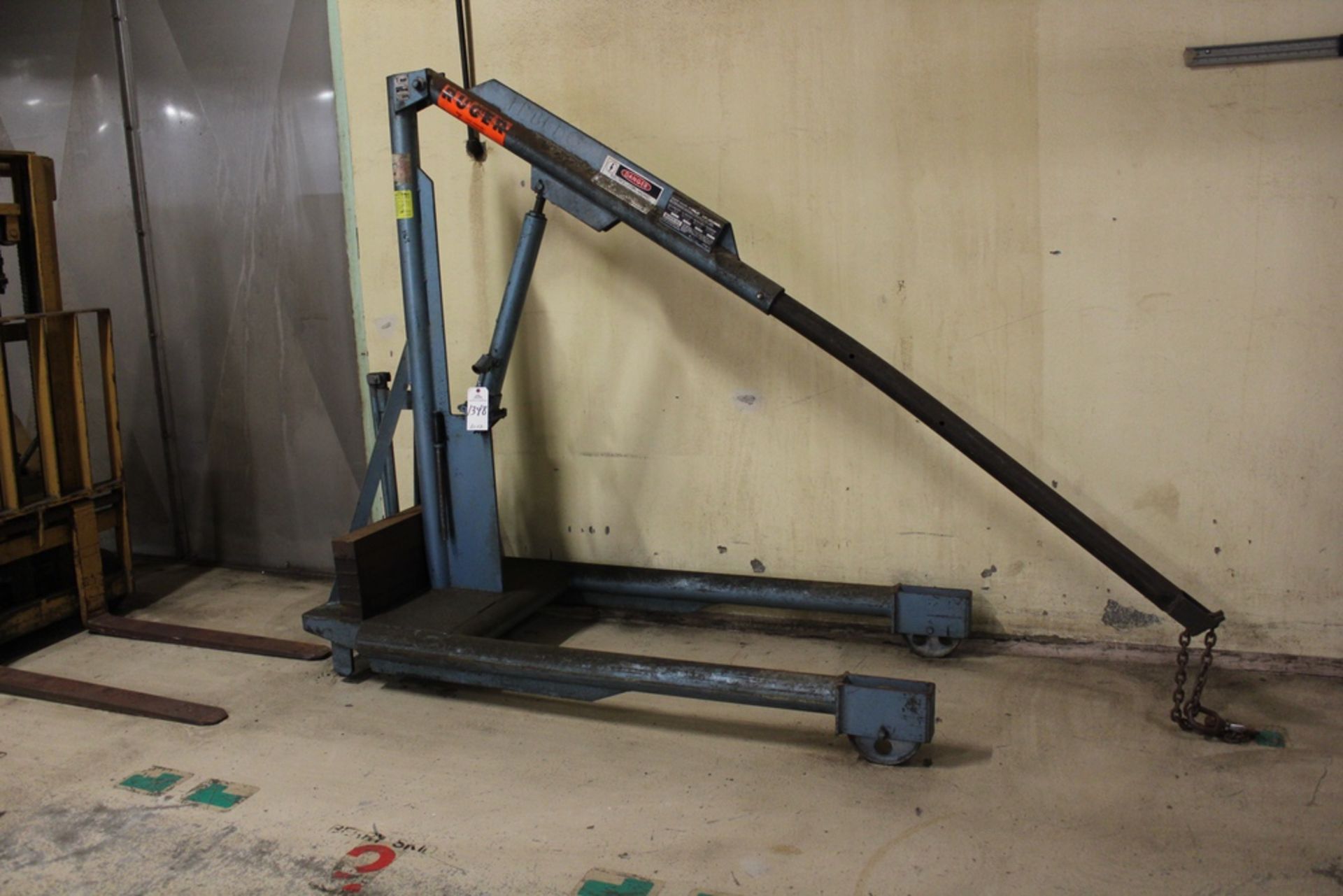 Ruger Hydraulic Shop Lift | Rig Fee: $100