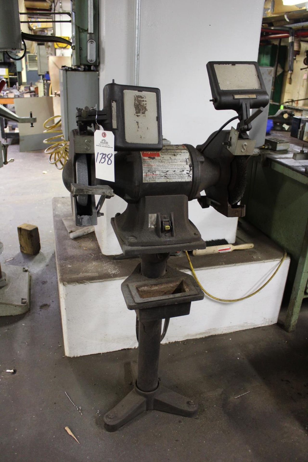 Dayton Dual End Bench Grinder | Rig Fee: $50