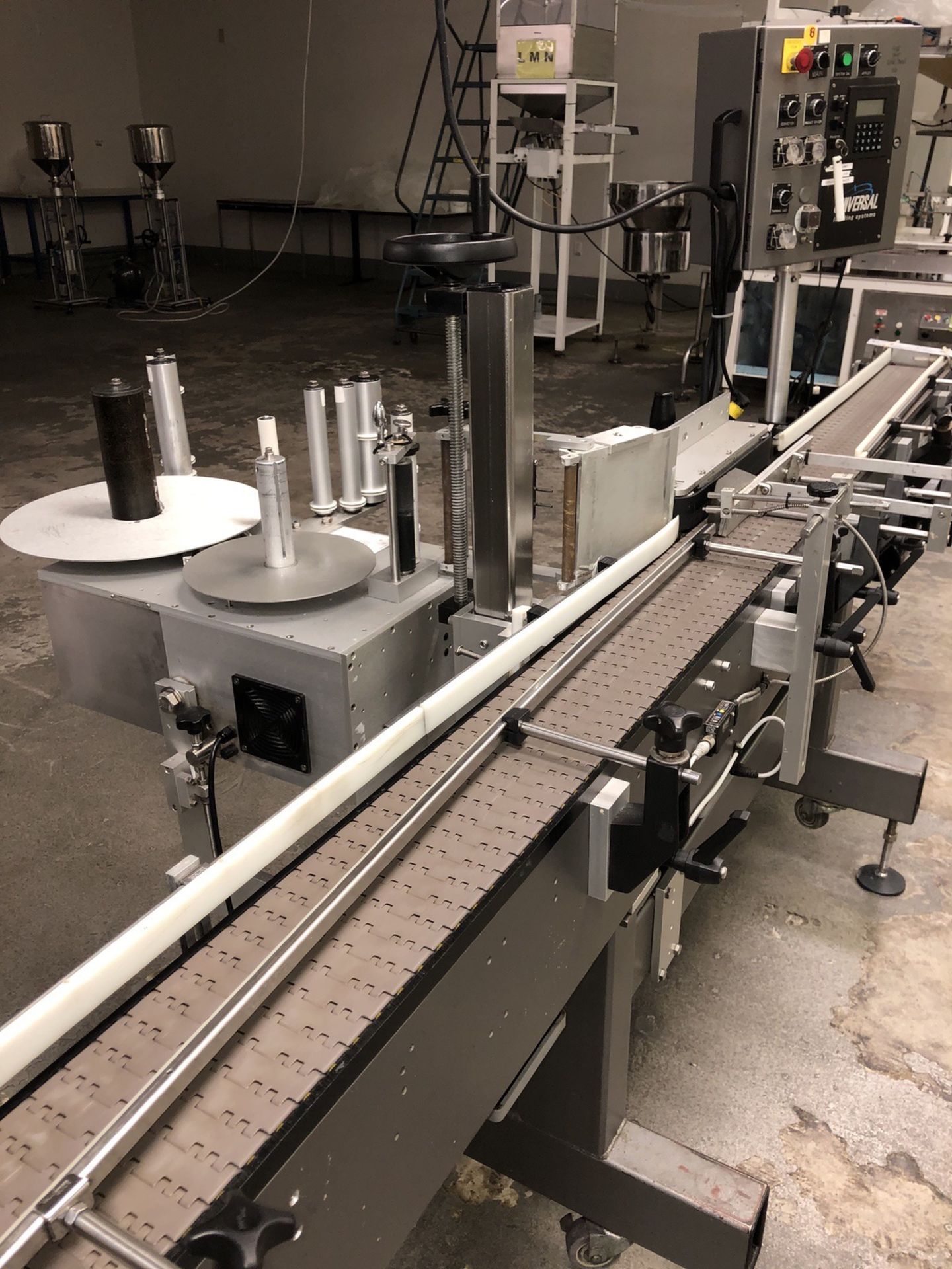 Universal Pressure Sensitive Wrap Around Bottle Labeler With 12' Of 4-1/2" Convey | Rig Fee: $175 - Image 2 of 4