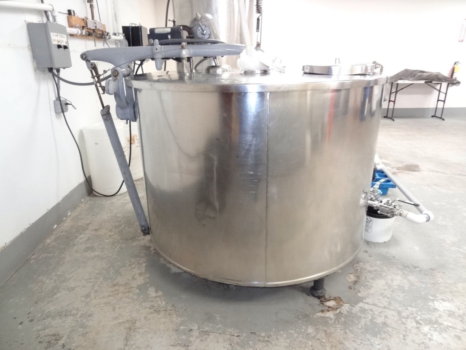 Stainless Steel Tank, Jacketed, Top Agitated With Hinged Lid, 60" OD X 36" Sw X 6 | Rig Fee: $175 - Image 3 of 4