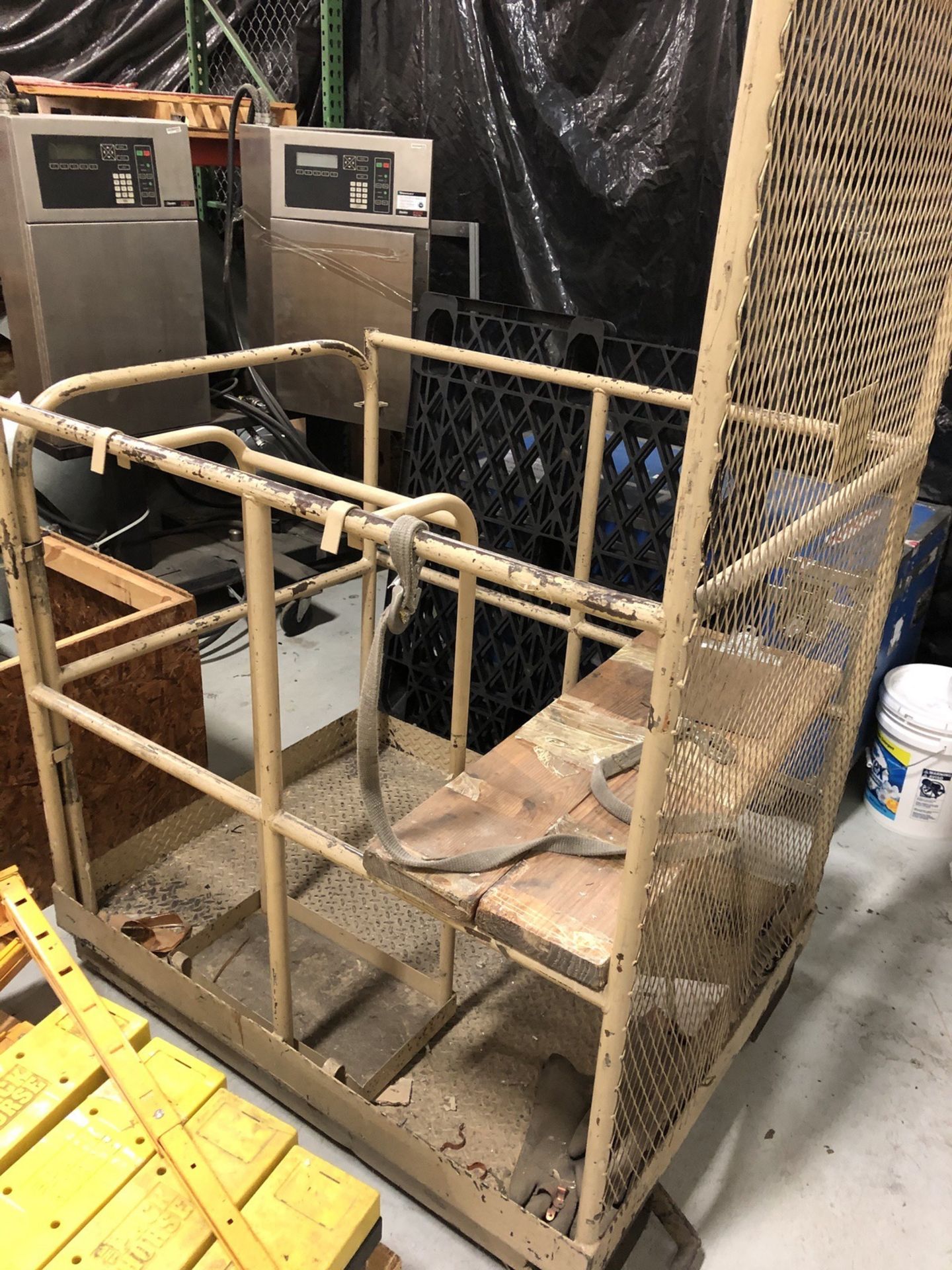 Forklift Man Cage | Rig Fee: $25