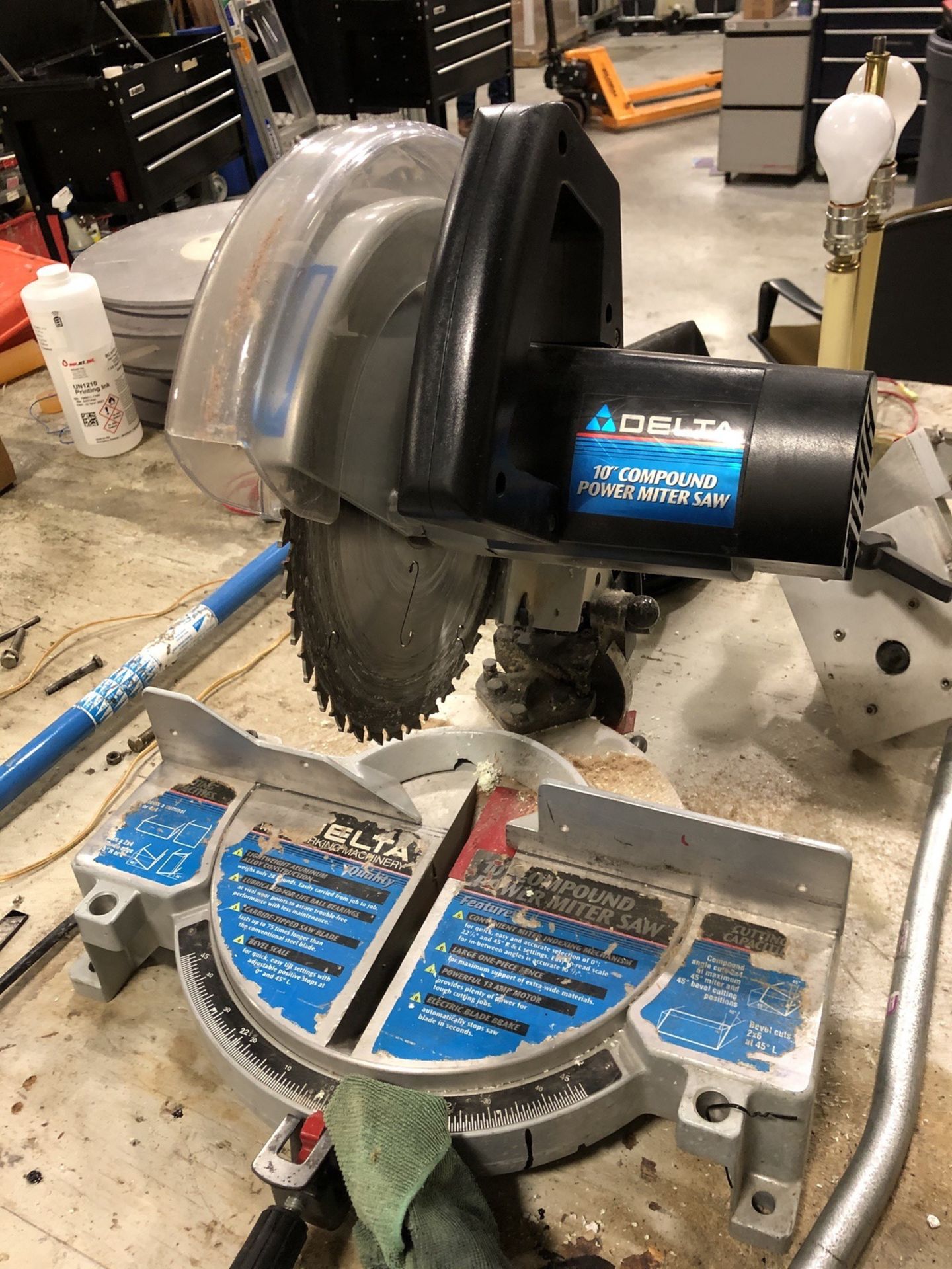 Delta Table Miter Saw | Rig Fee: $0 - Image 2 of 2