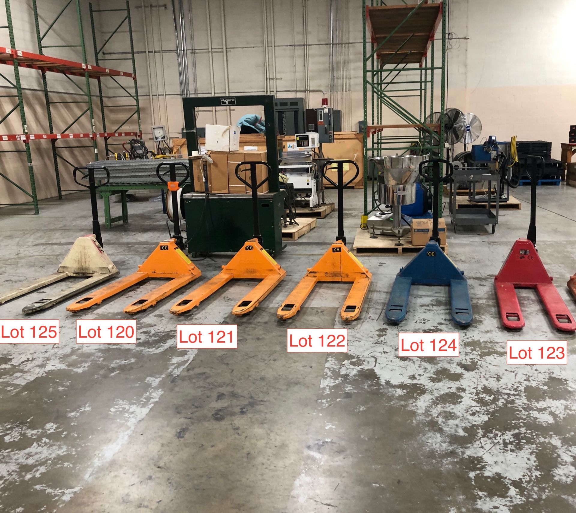 Orange Pallet Jack | Rig Fee: $0