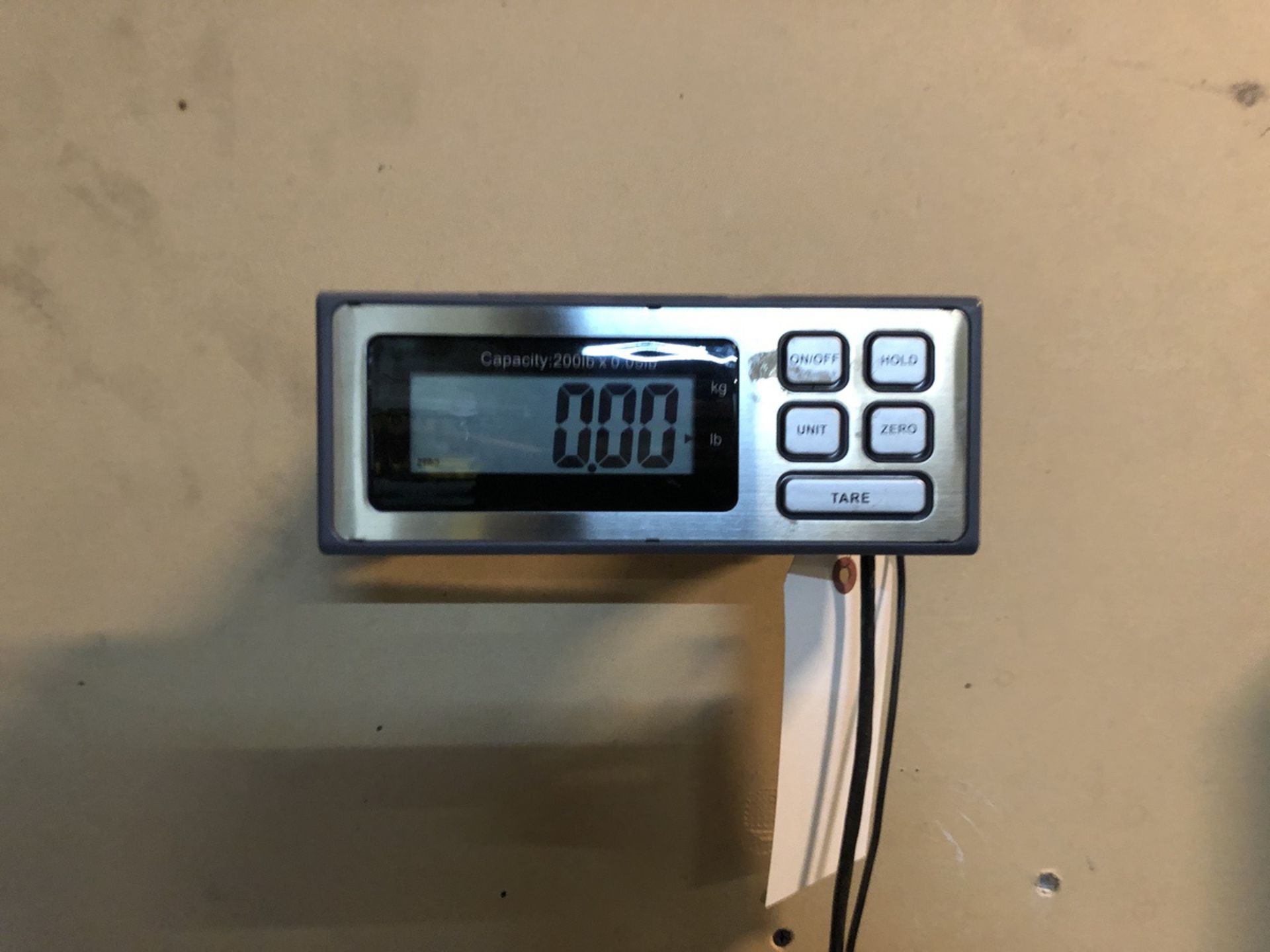 200 LB Capacity Scale - Subj to Bulk | Rig Fee: $50