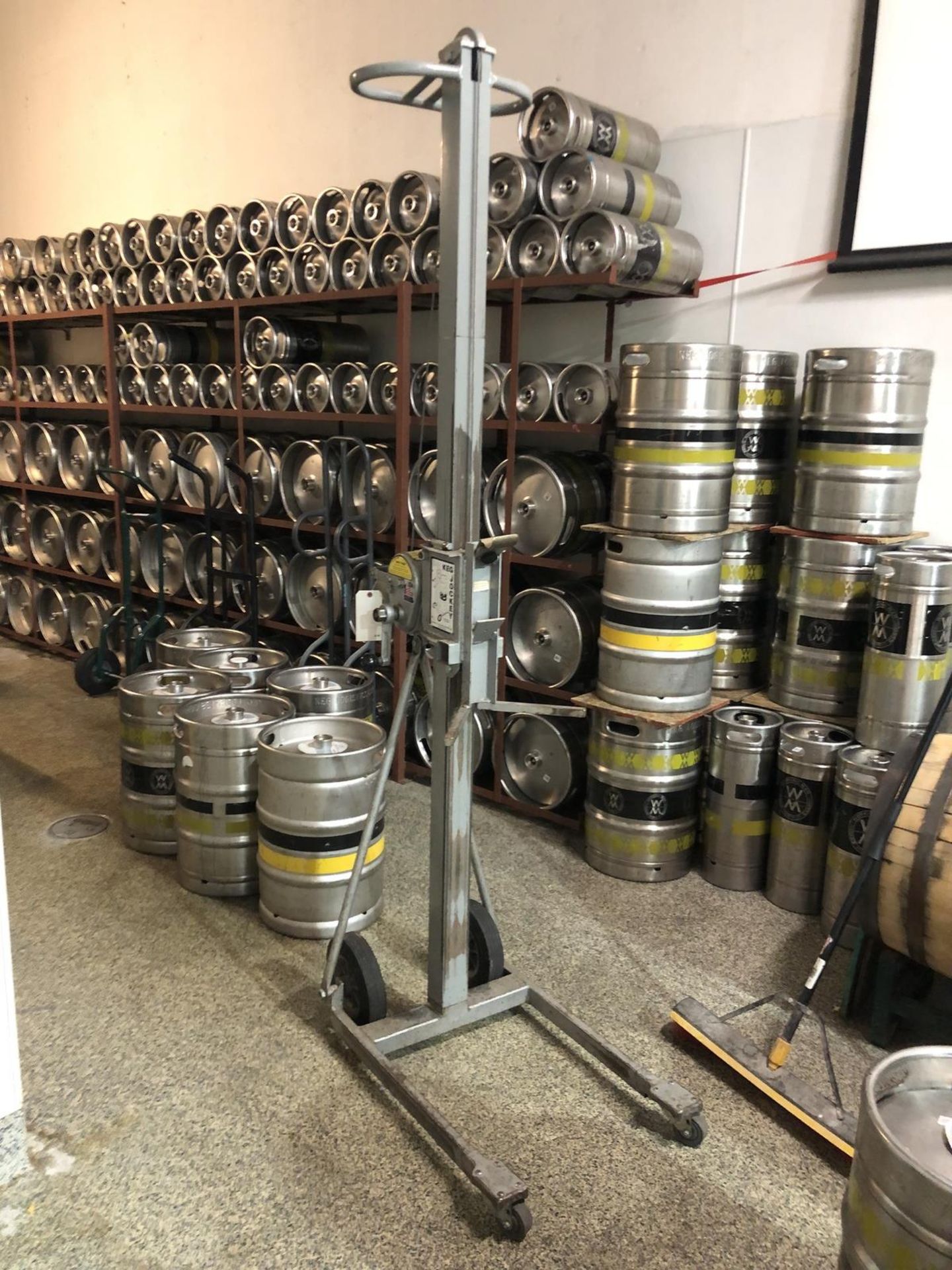 Keg Jockey, 400 LB Capacity - Subj to Bulk | Rig Fee: $100