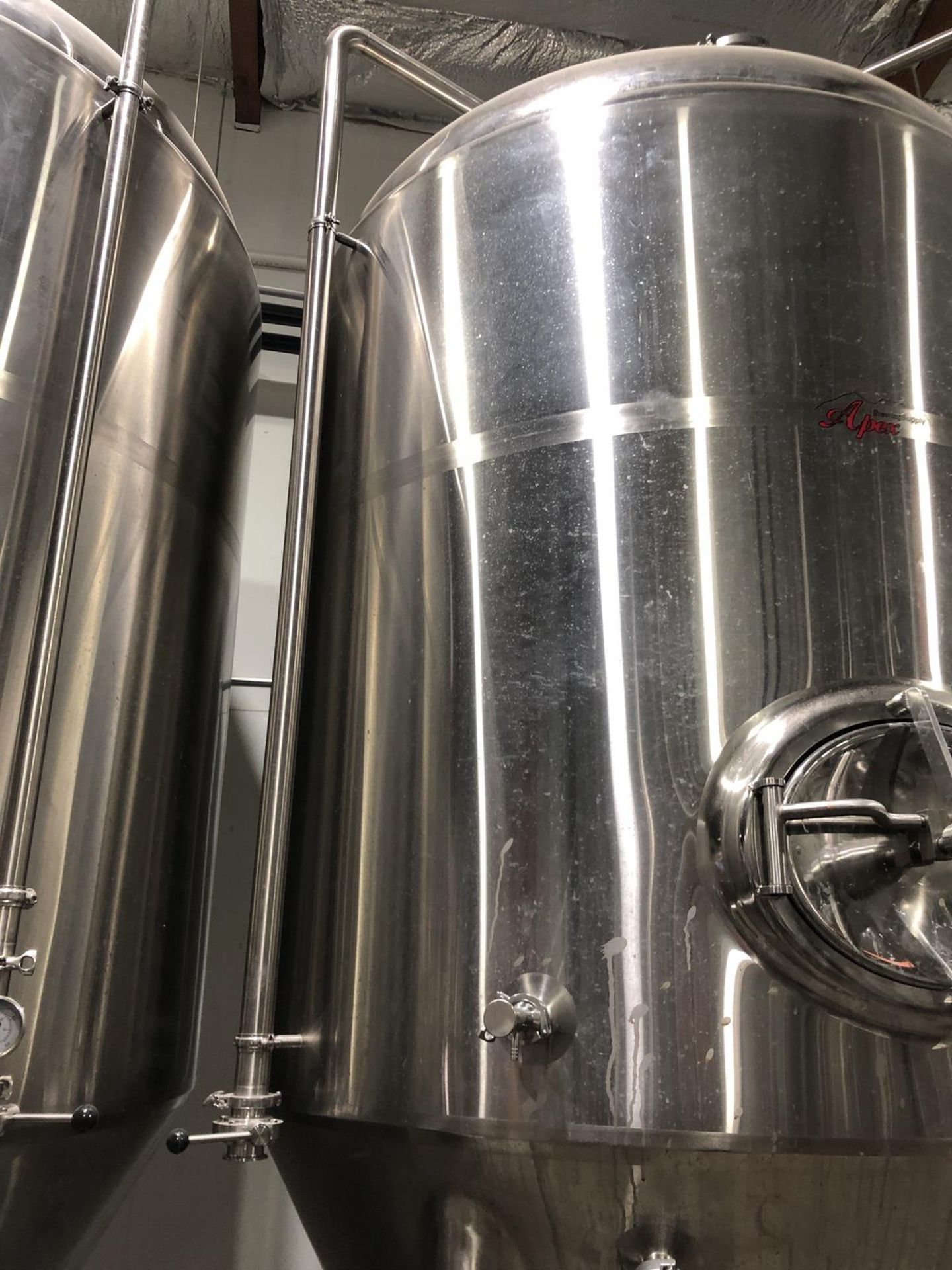 2017 Apex Brewing 30 BBL Unitank Fermenter, Glycol Jacketed, Approx - Subj to Bulk | Rig Fee: $800 - Image 5 of 10