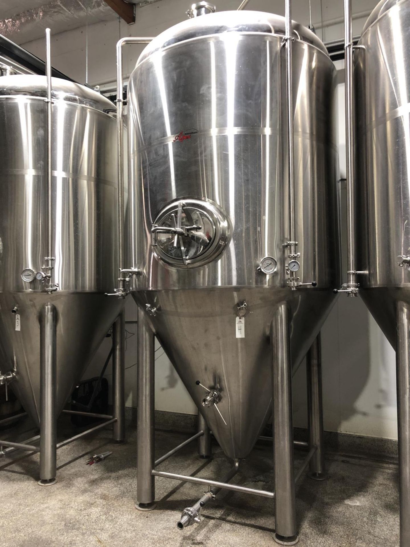 2017 Apex Brewing 30 BBL Unitank Fermenter, Glycol Jacketed, Approx - Subj to Bulk | Rig Fee: $800