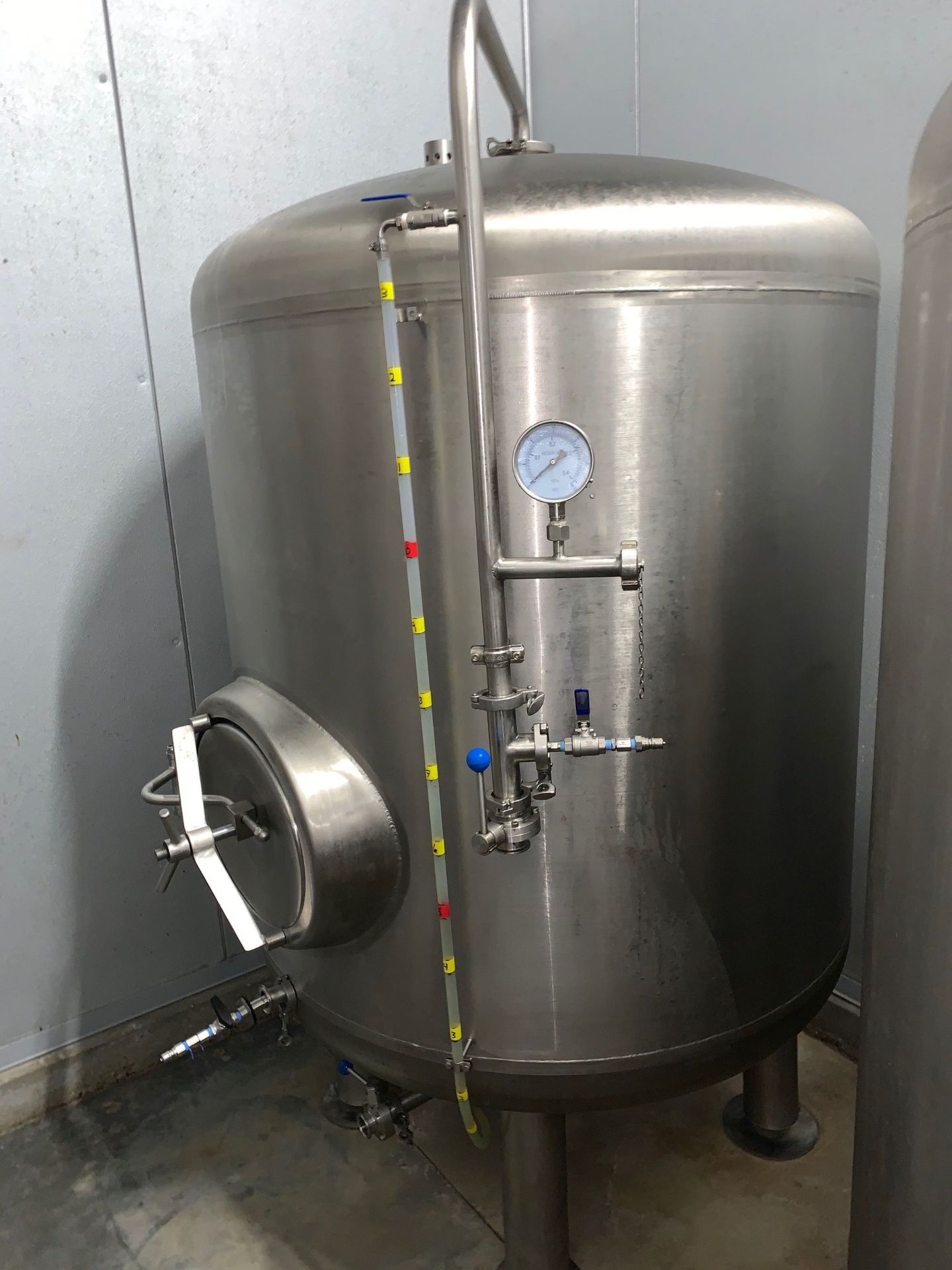 2015 Deutsche Beverage 10 BBL Brite Tank, Single Wall Stainless Stee | Subj to Bulk | Rig Fee: $500 - Image 2 of 13