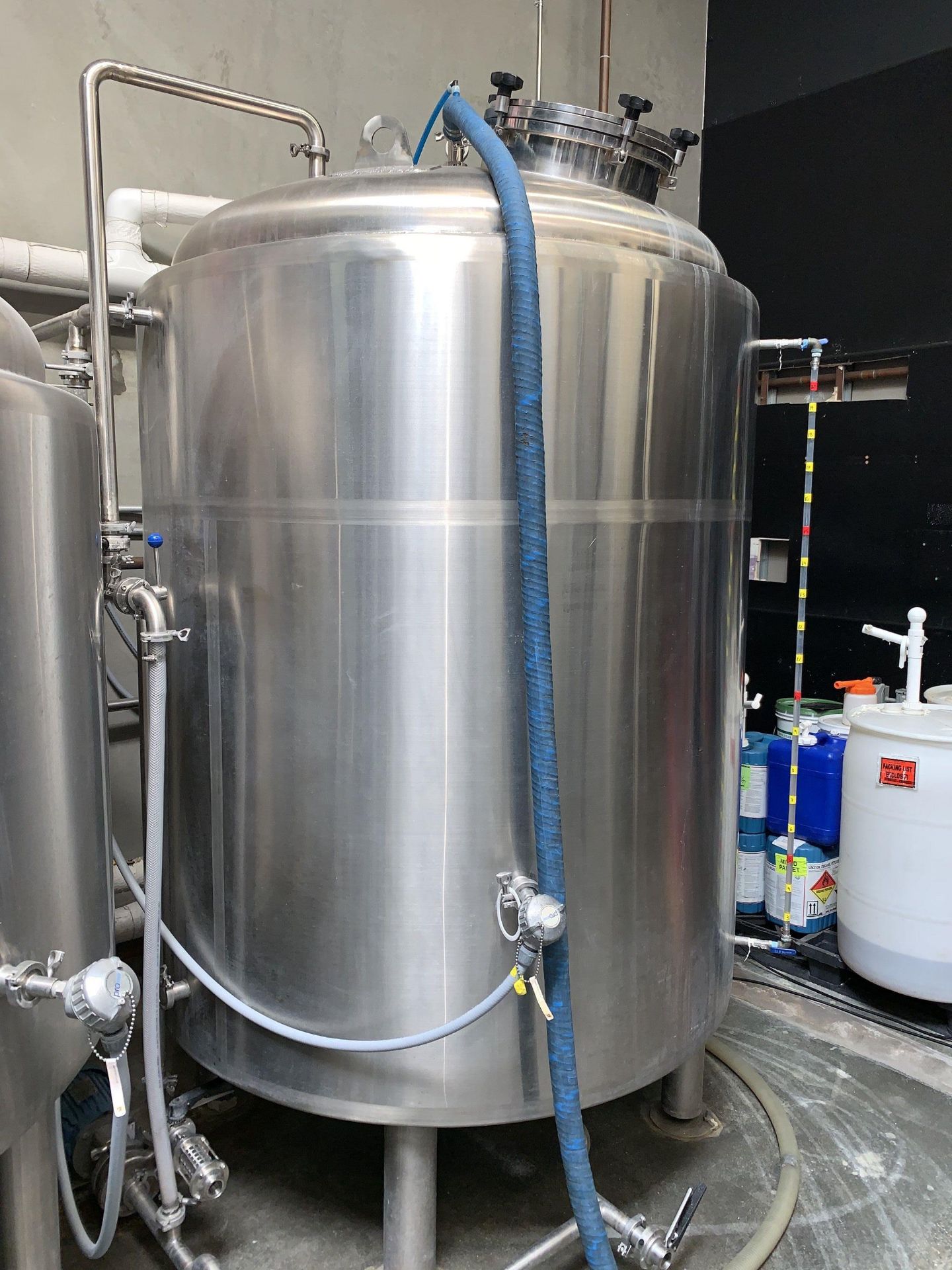 2015 Deutsche Beverage 10 BBL 3-Vessel Brewhouse, Brew Kettle, Mash | Subj to Bulk | Rig Fee: $2400 - Image 4 of 48