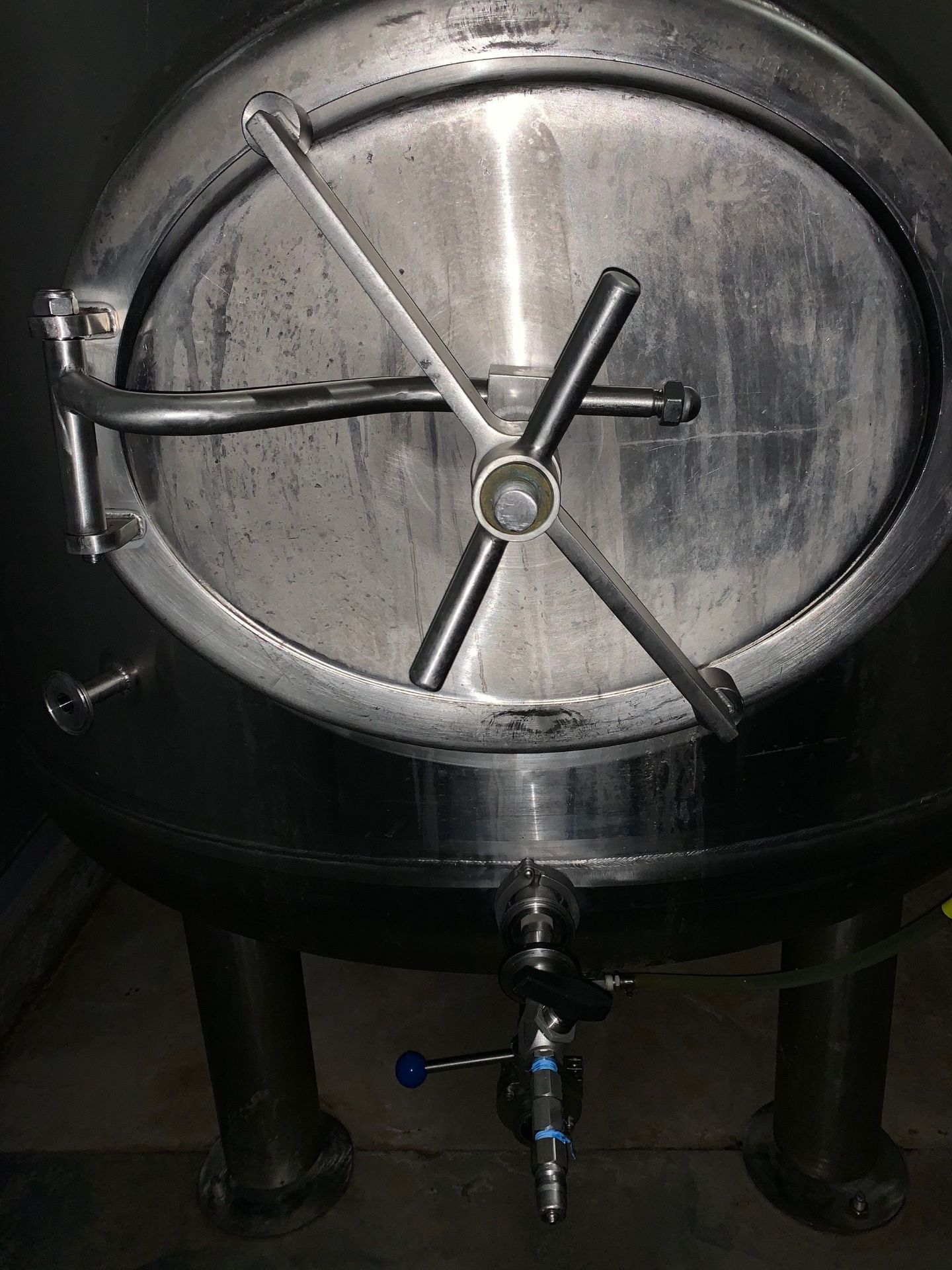 2015 Deutsche Beverage 10 BBL Brite Tank, Single Wall Stainless Stee | Subj to Bulk | Rig Fee: $500 - Image 5 of 13