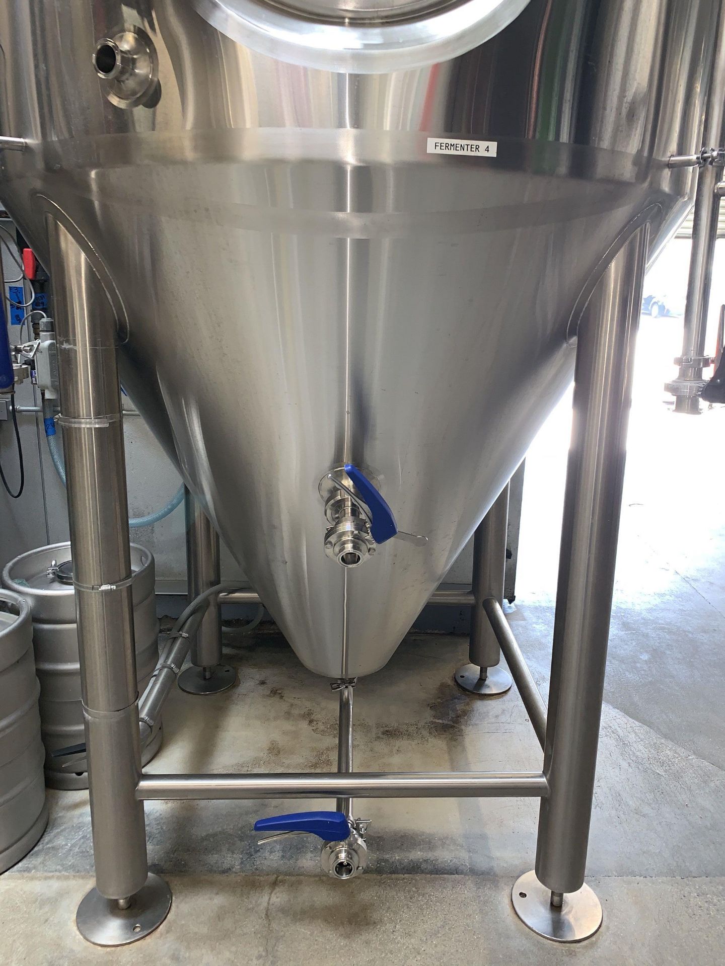 2016 Premier Stainless 30 BBL Unitank Fermenter, Glycol Jacketed, Ap | Subj to Bulk | Rig Fee: $1250 - Image 18 of 19