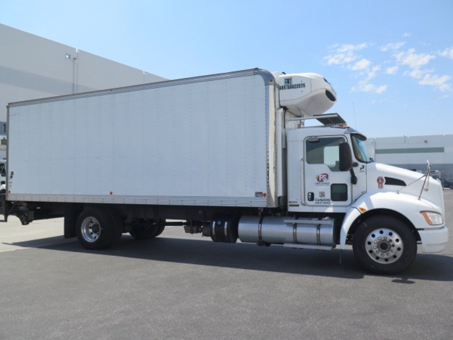 2016 Kenworth Model T300 Single Axle Conventional Tractor, Approx 130,000 | Rig Fee: Buyer to Remove - Image 4 of 23