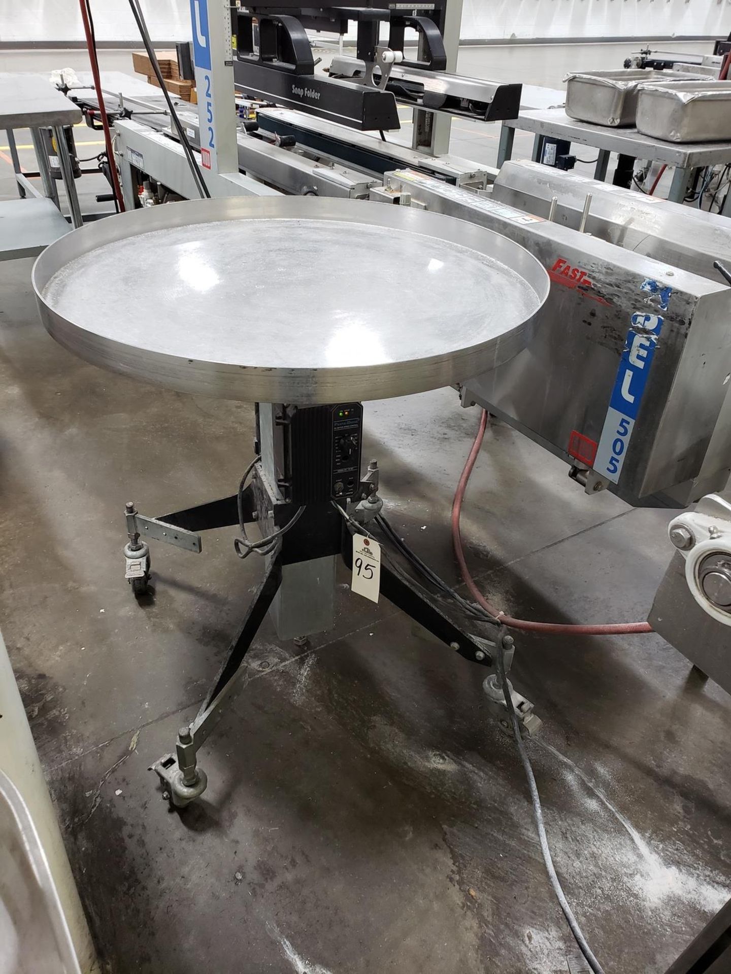 Belcor Model A32 32"D Rotary Accumulation Table, S/N A32-050020, Asset #15, (200 | Rig Fee: $50