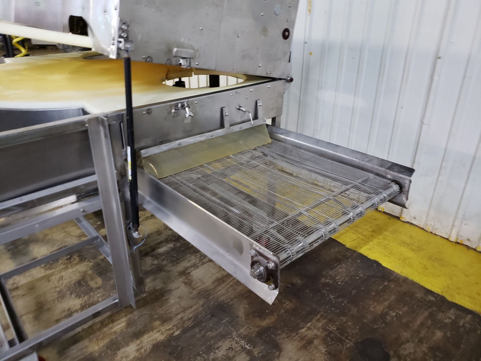 16 Station Carousel Type Continuous Onion Slicer, Dual Blade | Rig Fee: $250 - Image 4 of 4