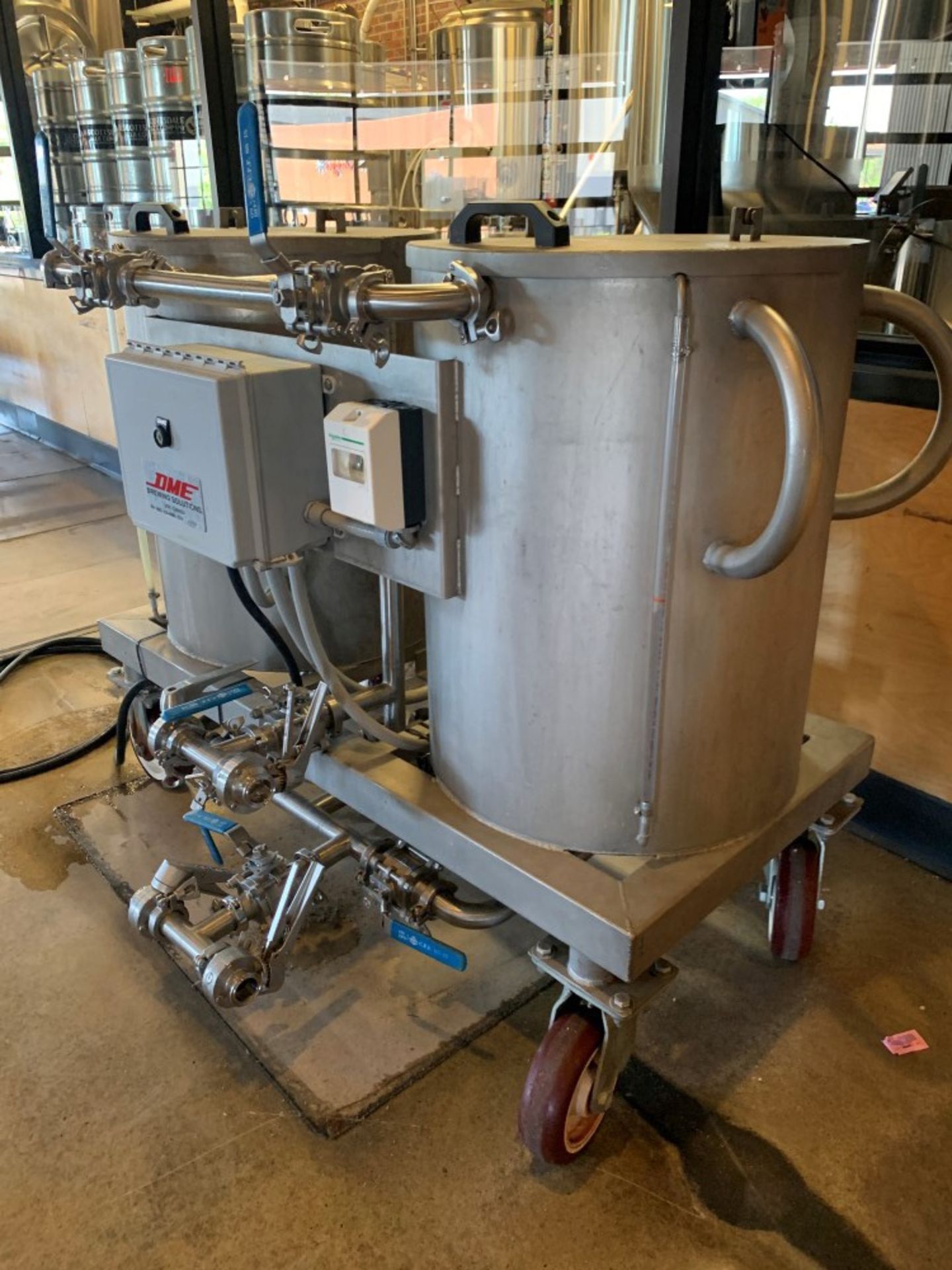 2014 DME Dual 50 Gal Tank CIP Unit, SN: B4063-24 - Subj to Bulk | Rig Fee: $275 - Image 2 of 21