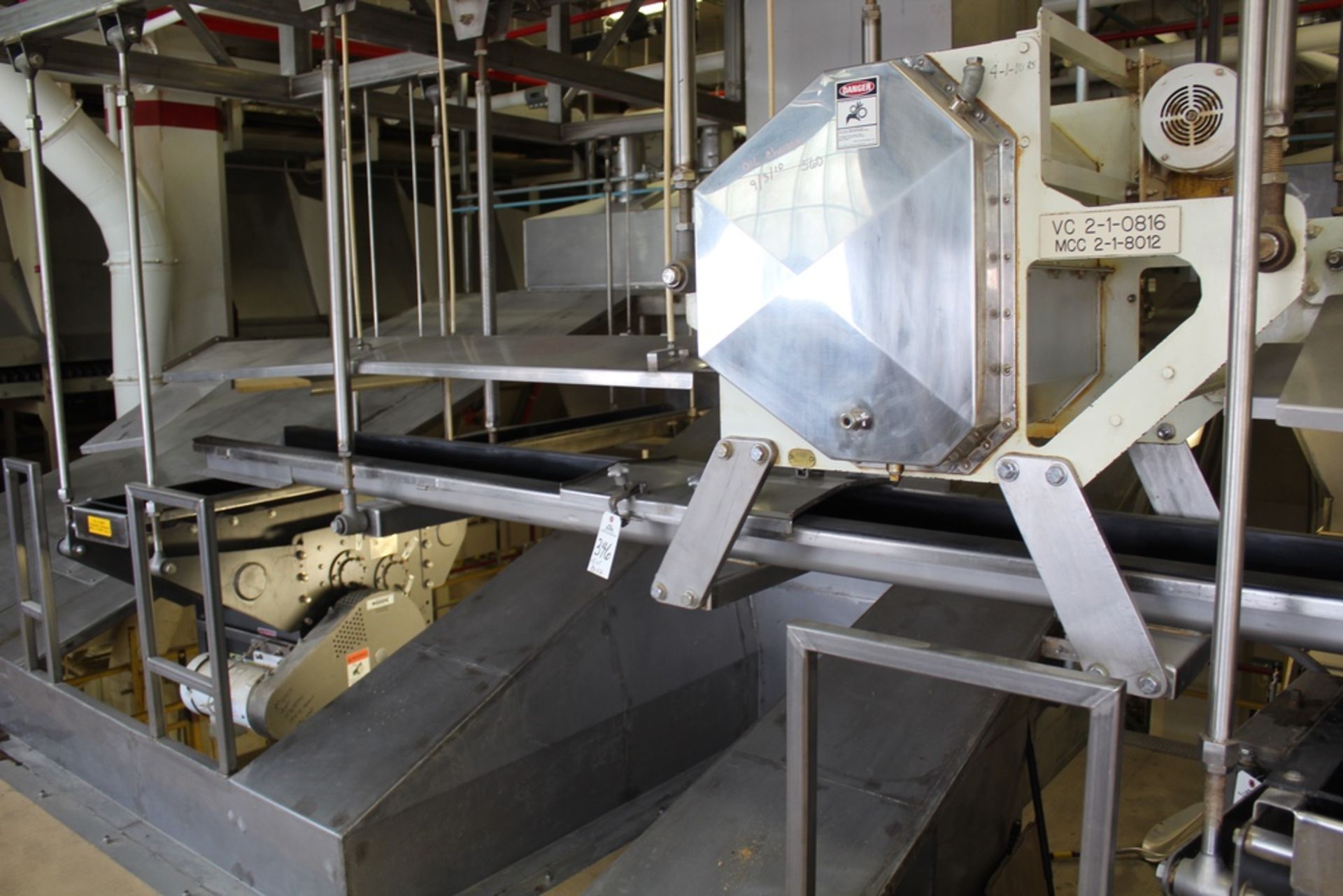 Vibratory Conveyor Section, 11 1/2" X 8' | Rig Fee: $375