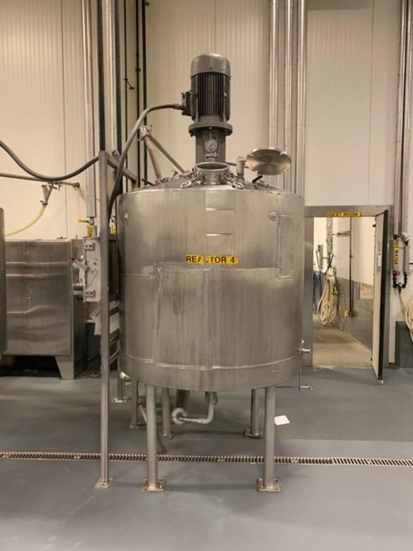 Reactor - Alloy Fab Stainless Steel 588 Gallon Agitated Reactor, Steam Jac - Loc: NJ | Rig Fee: $450