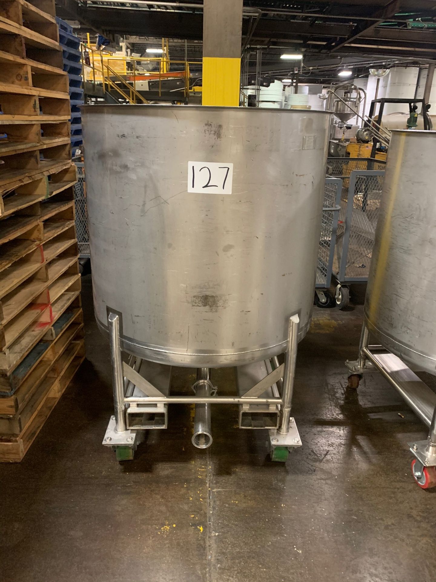 Cherry Burrell Food Grade 200 Gal Stainless Steel Dish Bottom Single Wall - Loc: MI | Rig Fee: $75