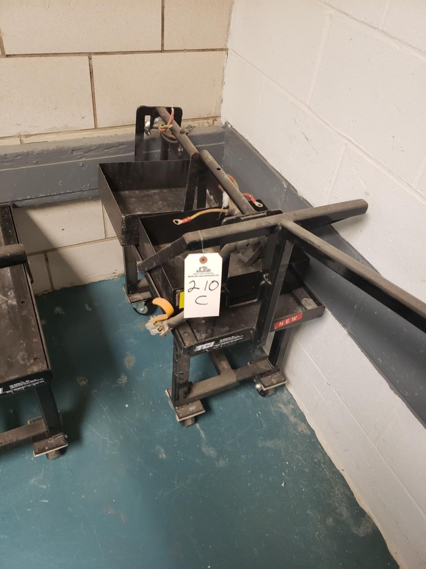 TCI Mobility Battery Change Cart Rig Fee: $10