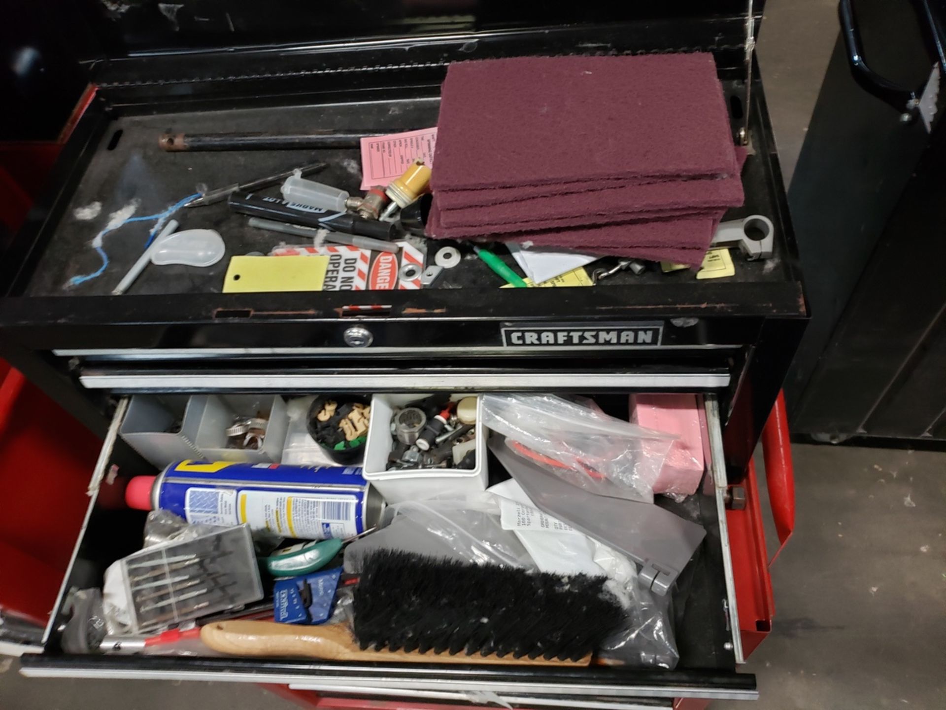 Craftsman Top & Bottom Tool Chests, W/ Contents, (See Additional Pictures) Rig Fee: $25 - Image 2 of 7