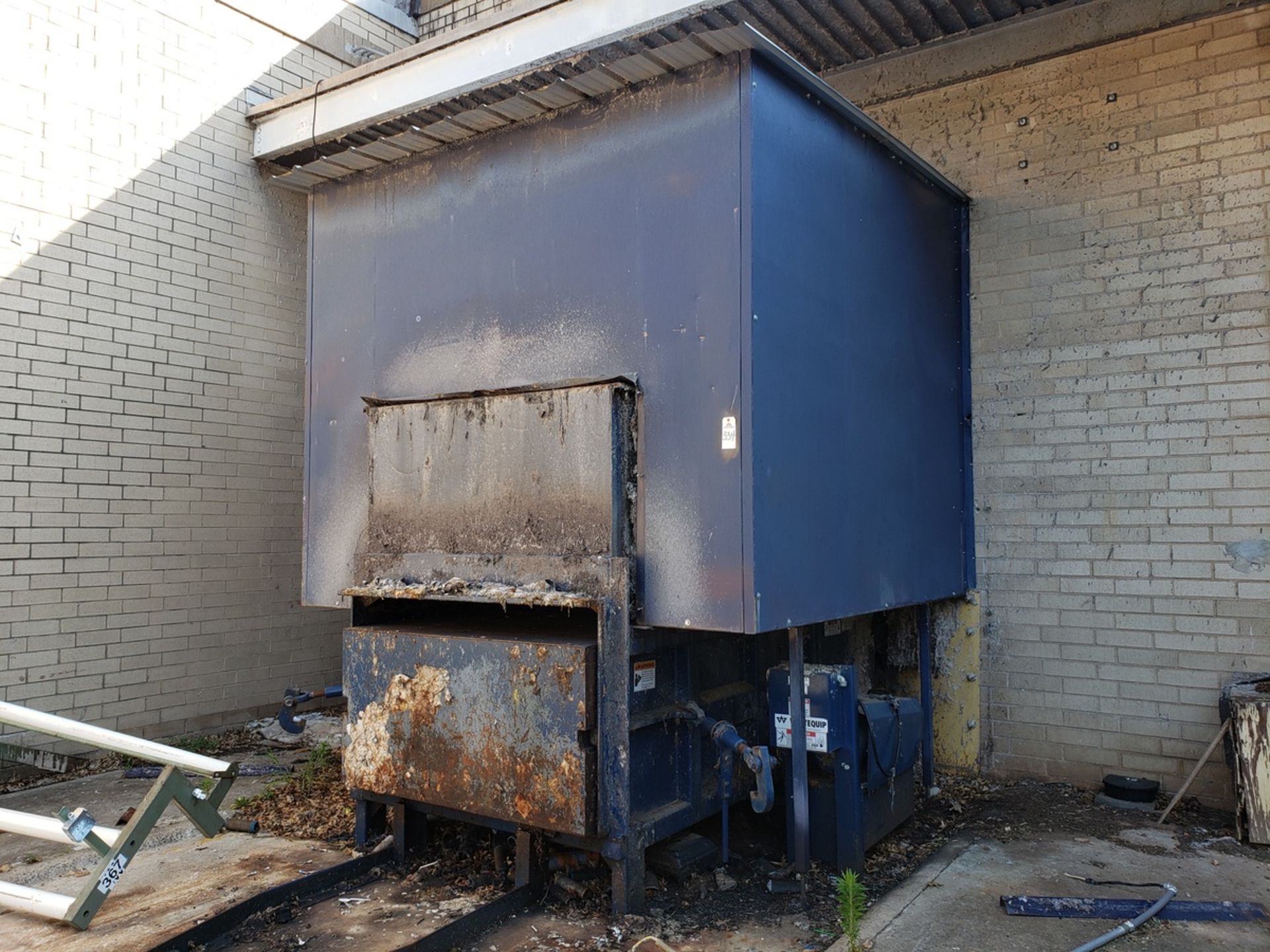 Wastequip Waste Compactor Rig Fee: $850