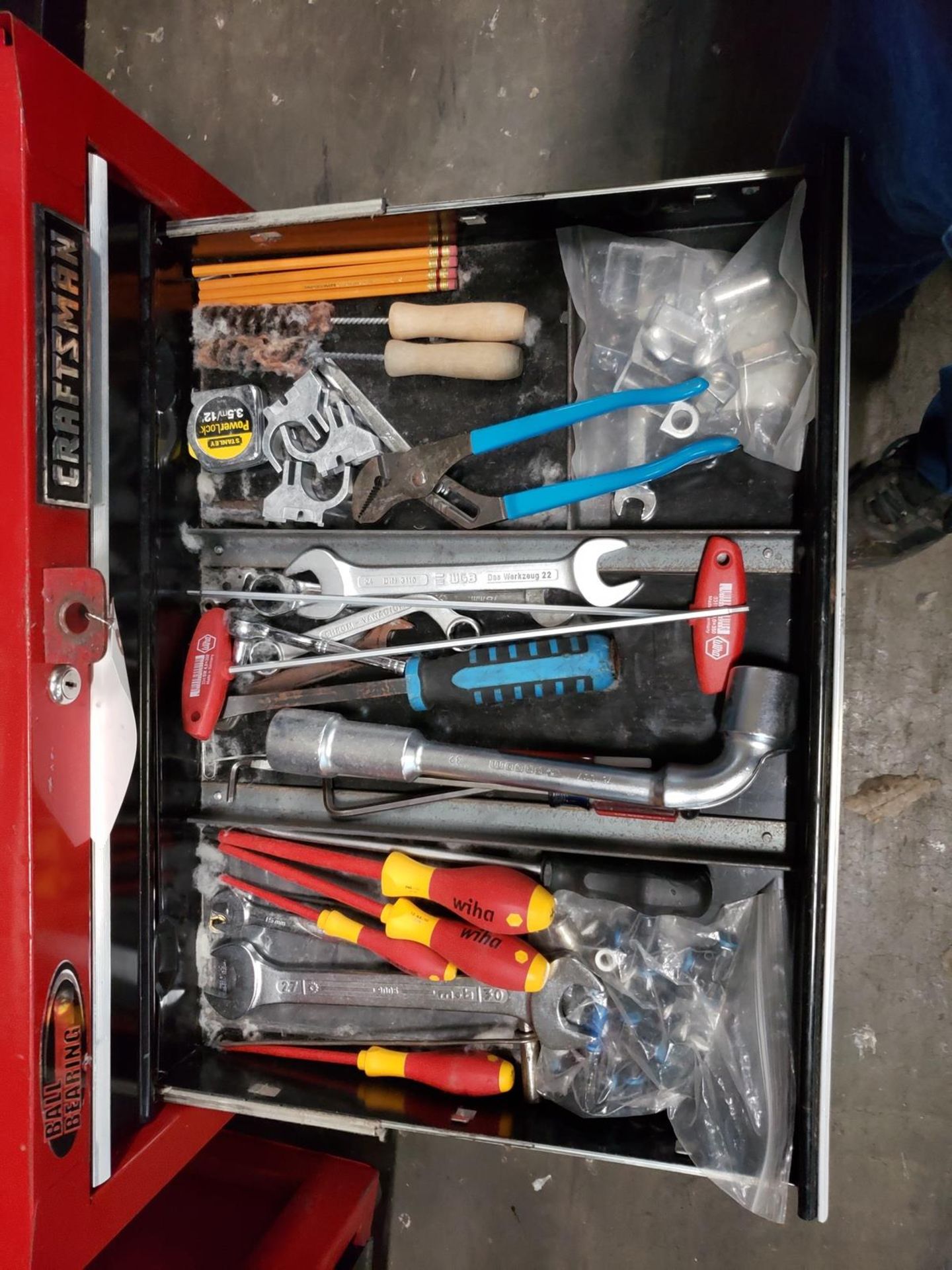 Craftsman Top & Bottom Tool Chests, W/ Contents, (See Additional Pictures) Rig Fee: $25 - Image 4 of 7