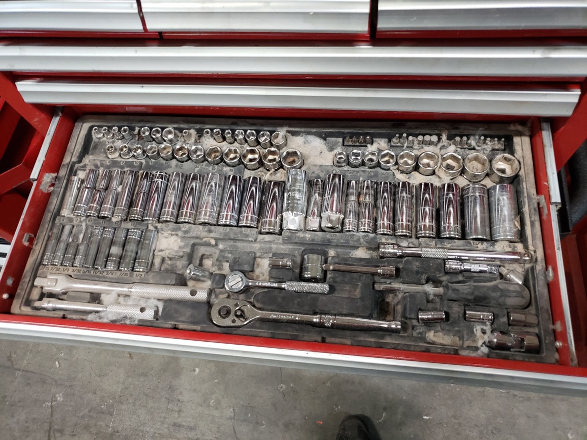 Waterloo Top & Husky Bottom Tool Chests, W/ Contents, (See Additional Pictures) Rig Fee: $25 - Image 5 of 10