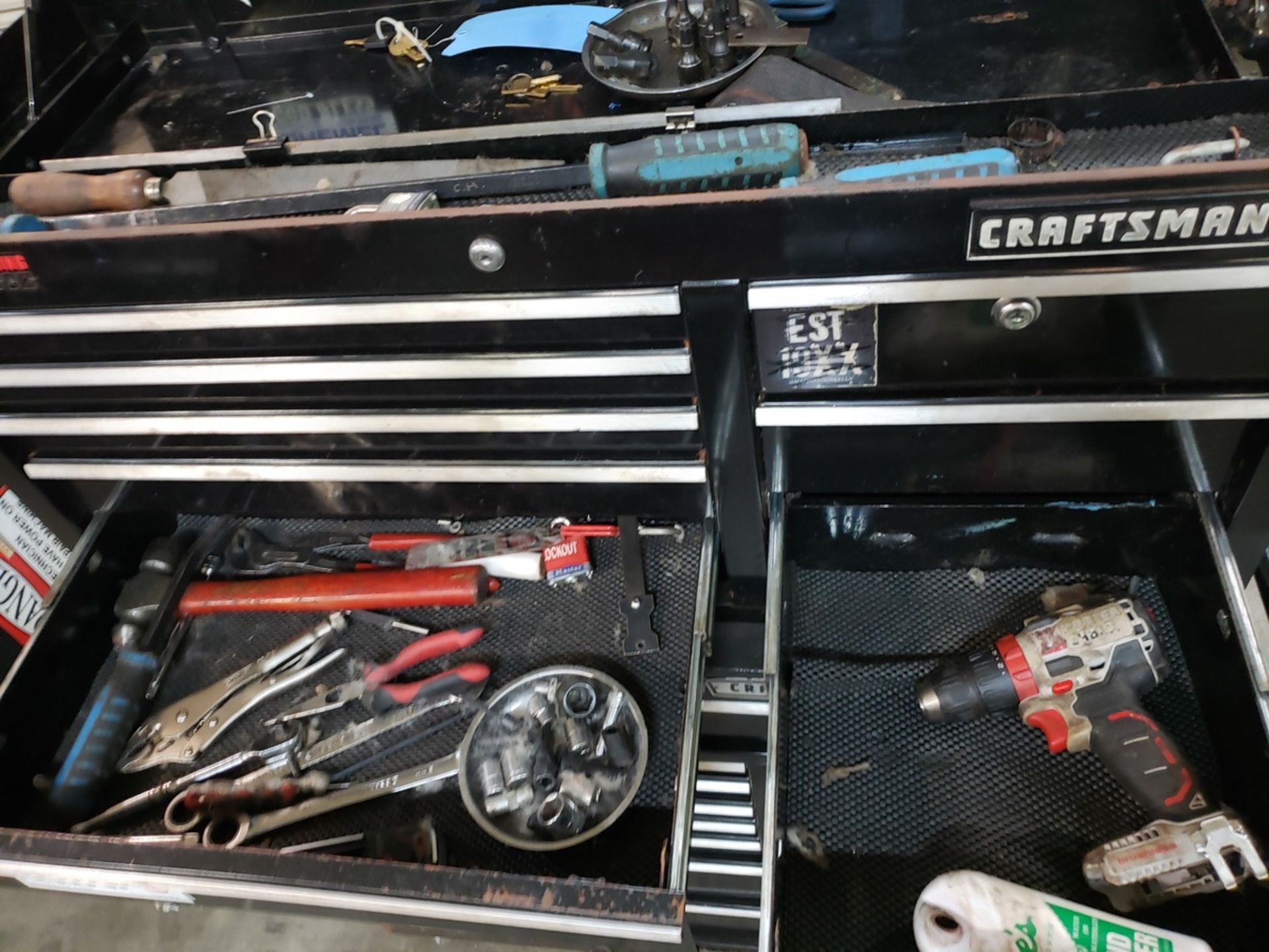 Craftsman Top & Bottom Tool Chests, W/ Contents, (See Additional Pictures) Rig Fee: $50 - Image 6 of 14