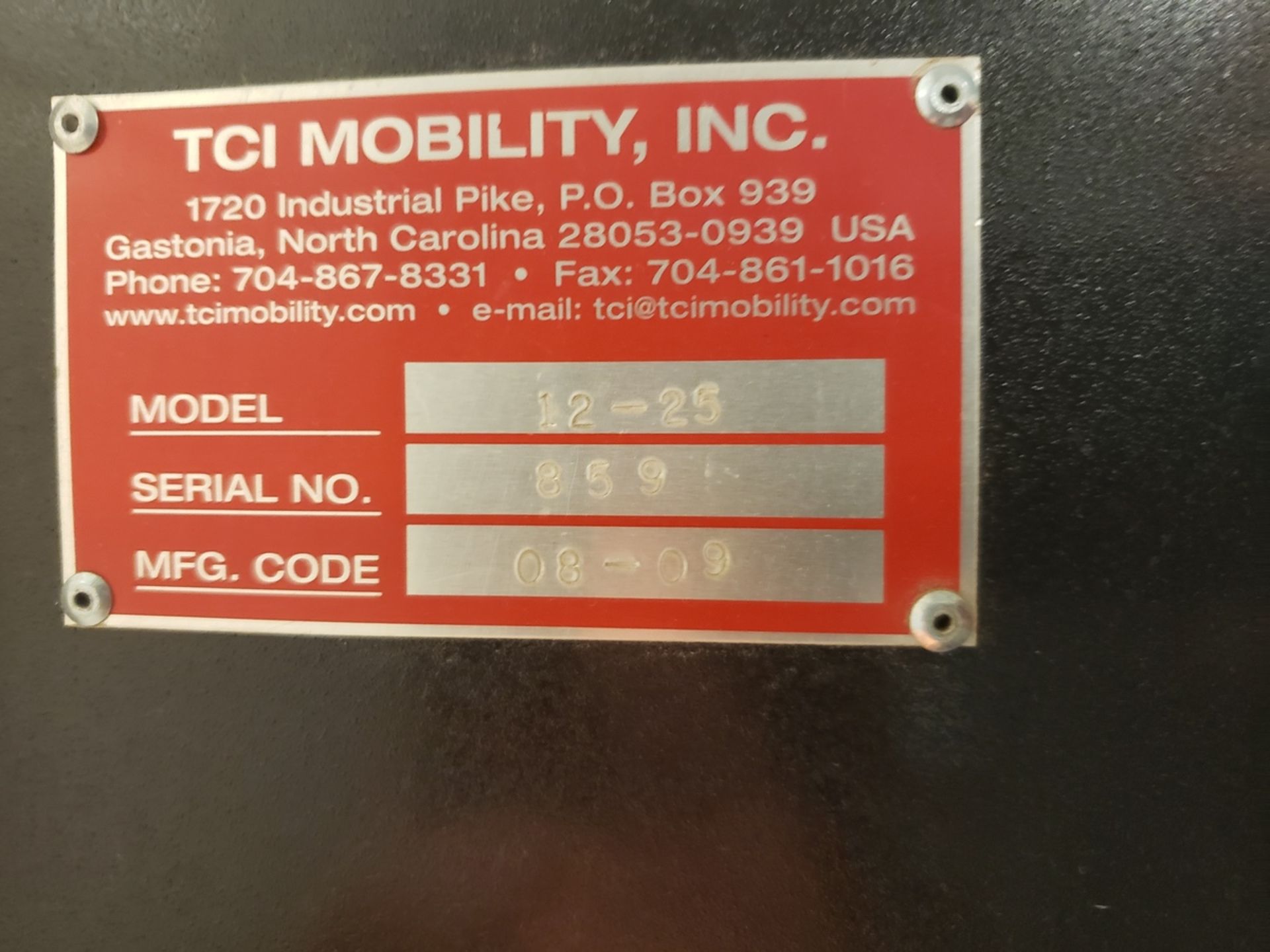 Lot of (2) TCI Mobility Battery Chargers, M# 12-25 Rig Fee: $25 - Image 2 of 3