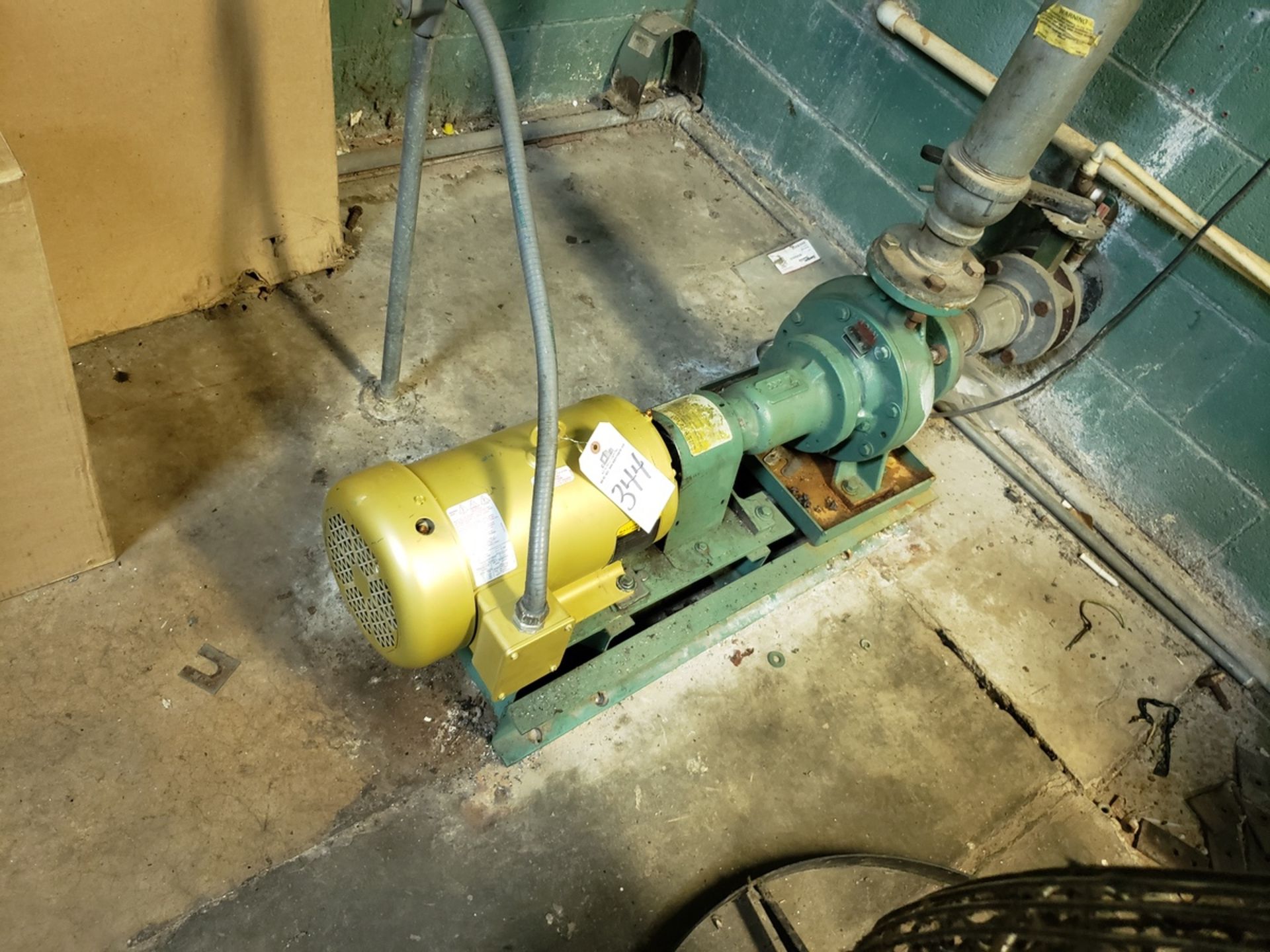 7 1/2 HP Circulating Pump Skid Rig Fee: $50