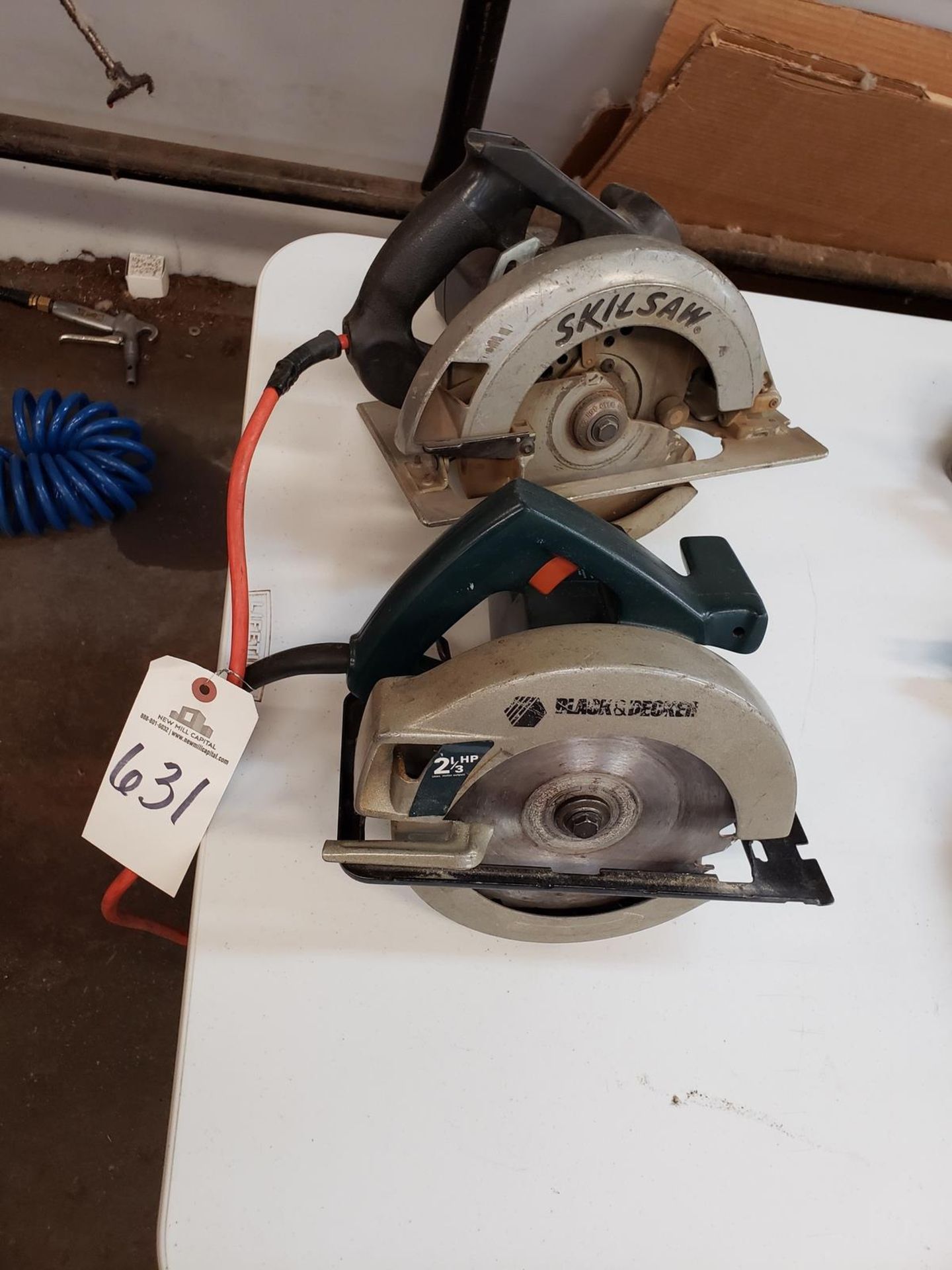 Lot of (2) Electric Skilsaws Rig Fee: $10