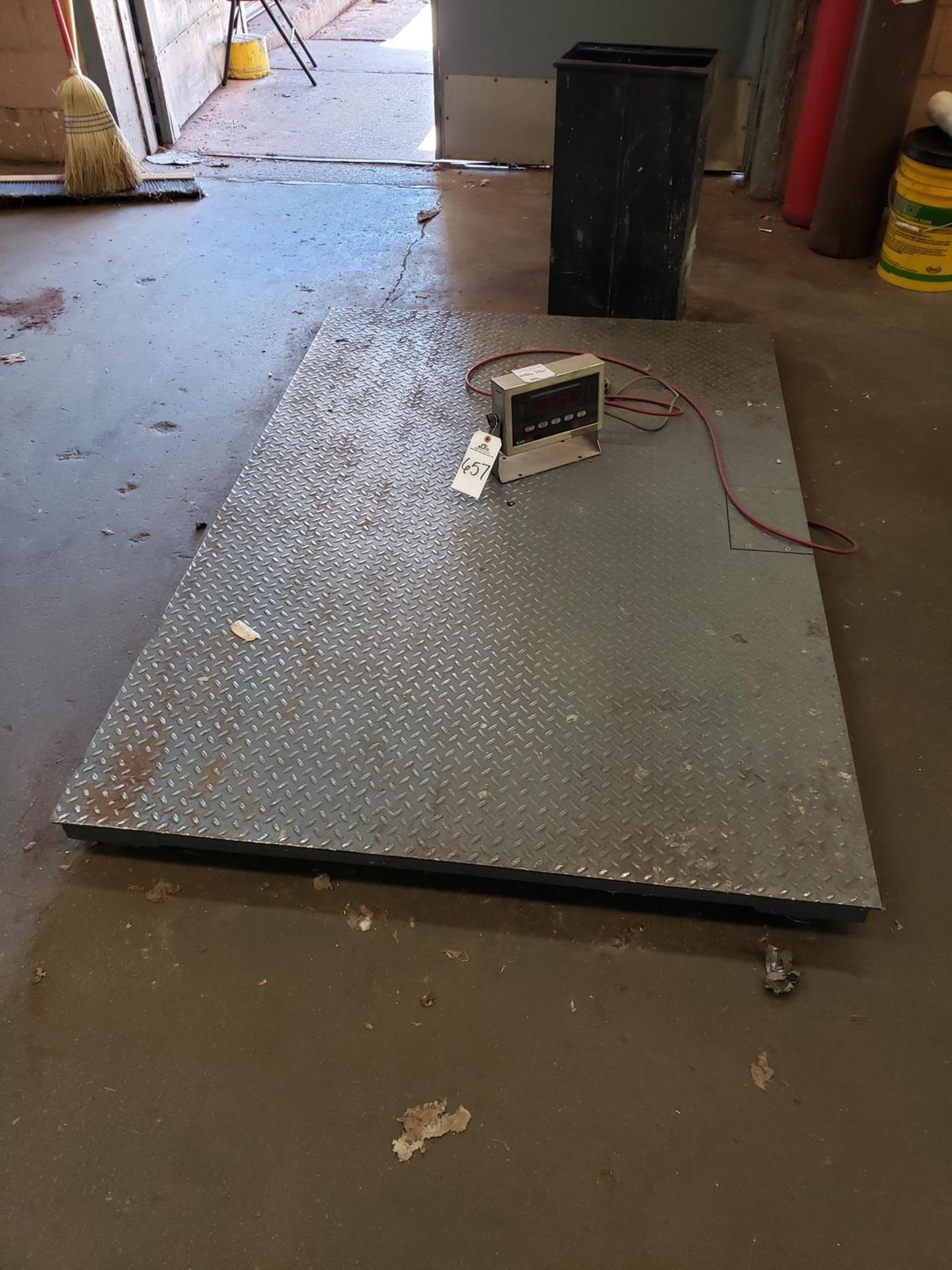 Platform Scale, Rig Fee: $75