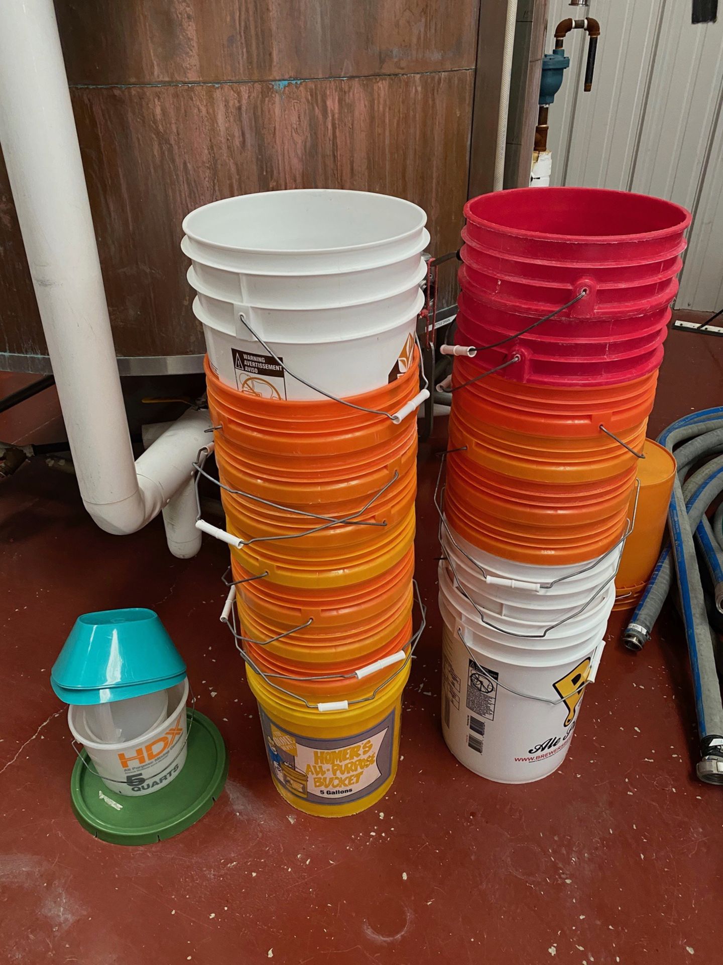 Assorted Buckets - Subj to Bulk | Rig Fee: 25