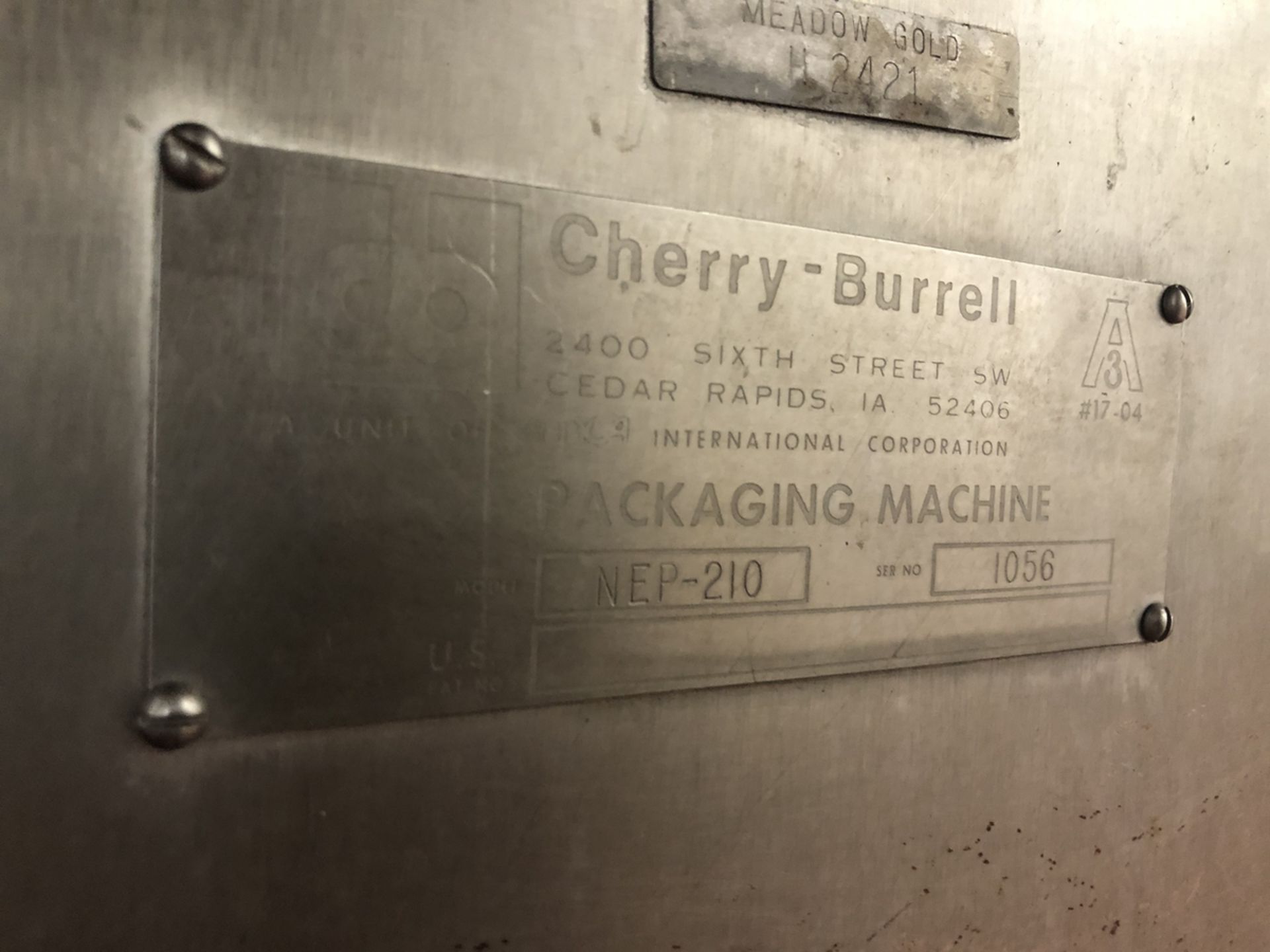 Cherry-Burrell Half Pint Filler, With NEP Table Top Conveyer | Rig $ See Desc - Image 5 of 12