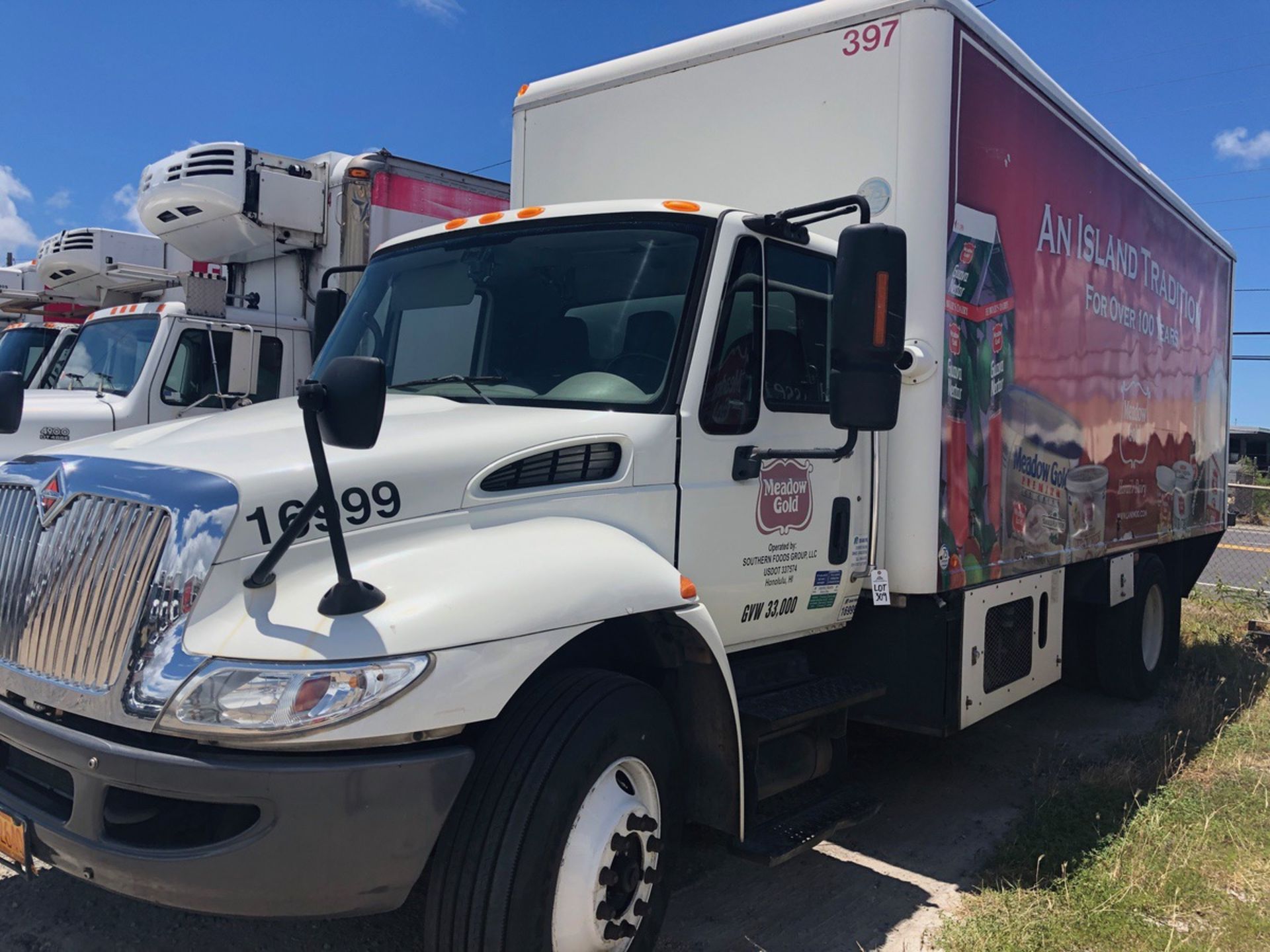 2008 International Durastar Single Box Truck, Mileage: Unknown, (Sand Island Lot) | Buyer to Remove - Image 2 of 10