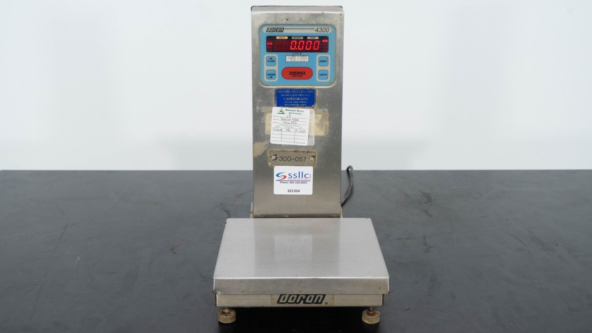 Doran Scales 4300 Digital Scale, Model 4300, S/N: 432096, Electrical: 115V, 50/60Hz | Rig Fee: $25