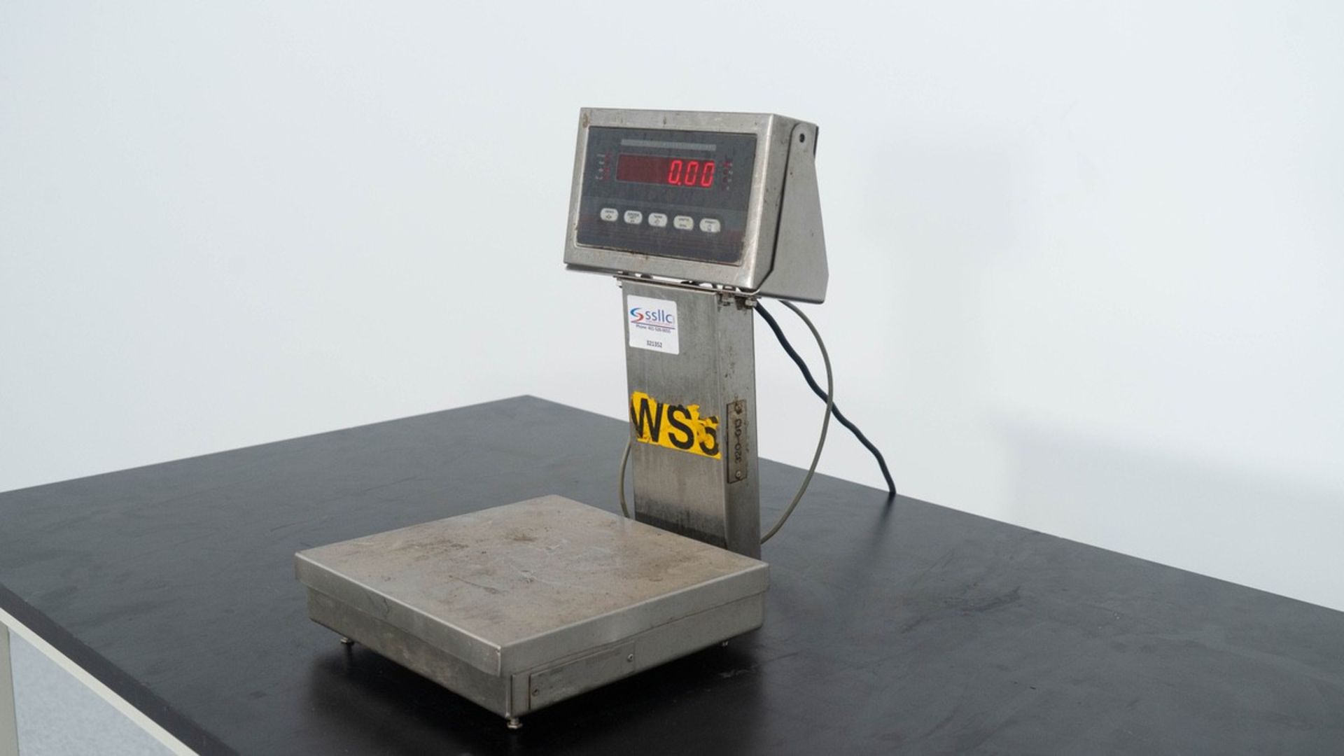 Rice Lake CW-40 Stainless Steel Checkweigher Scale, Model CW40-100, S/N: 4297, Elec | Rig Fee: $25 - Image 3 of 4