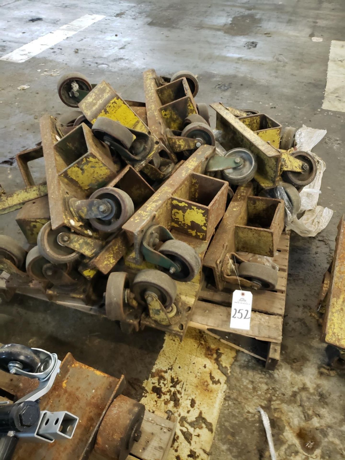 Lot of Machinery Moving Dollies | Rig Fee: $50
