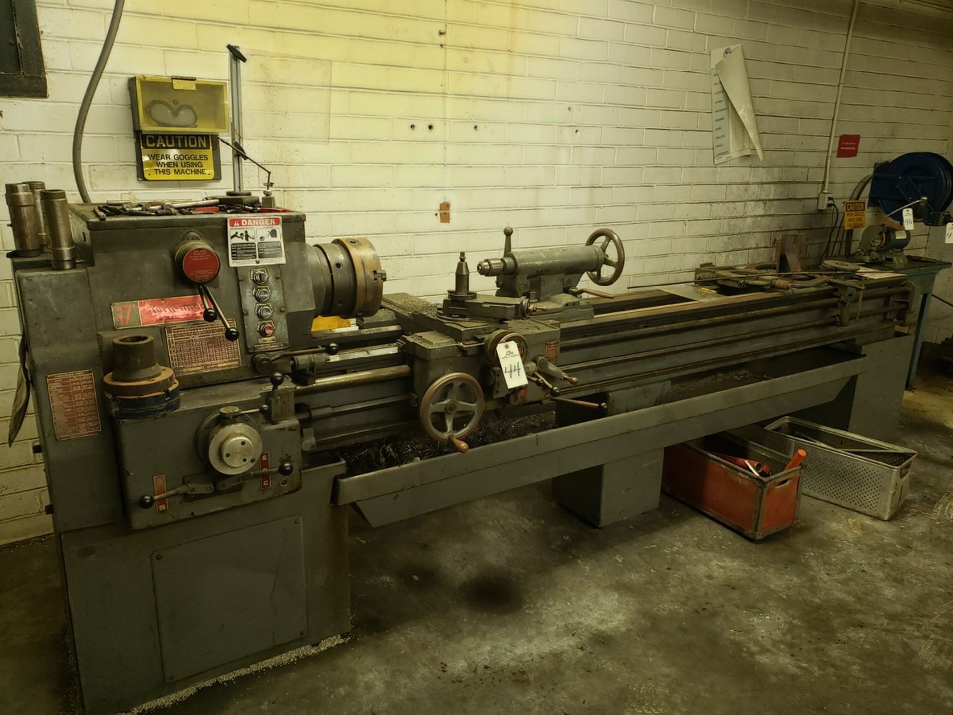 South Bend 17" X 10' Engine Lathe, W/ Turret Tail Stock & Tooling Cabinet | Rig Fee: $400