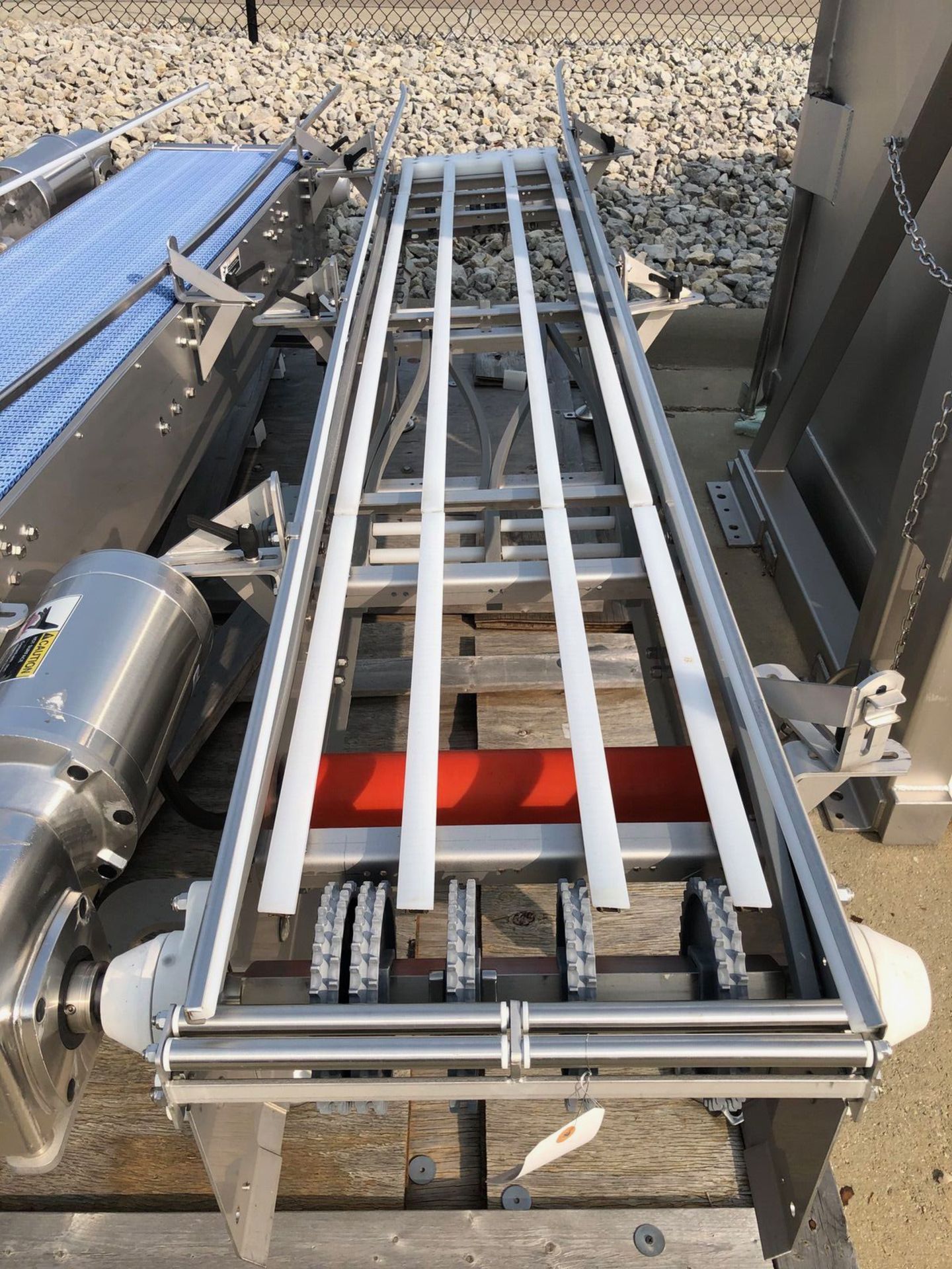 Conveyor, Approx 15in W x 7ft L | Rig Fee: $150 See Full Desc