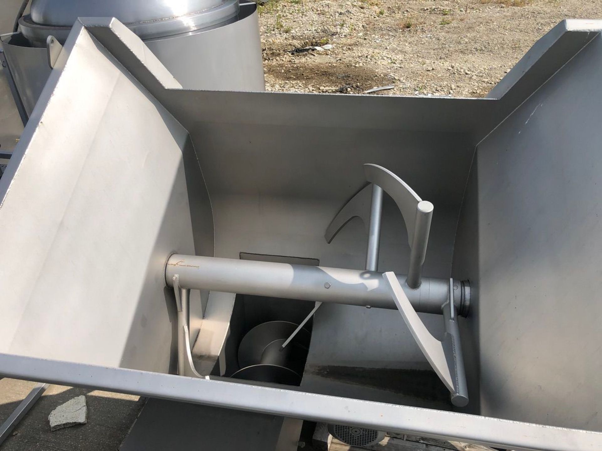 (2) Incline Wolfking Screw Conveyors: (1) WolfKing Mixer Hopper Incli | Rig Fee: $250 See Full Desc