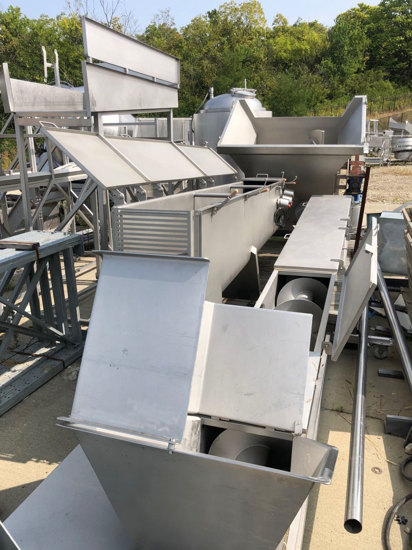 (2) Incline Wolfking Screw Conveyors: (1) WolfKing Mixer Hopper Incli | Rig Fee: $250 See Full Desc - Image 3 of 5